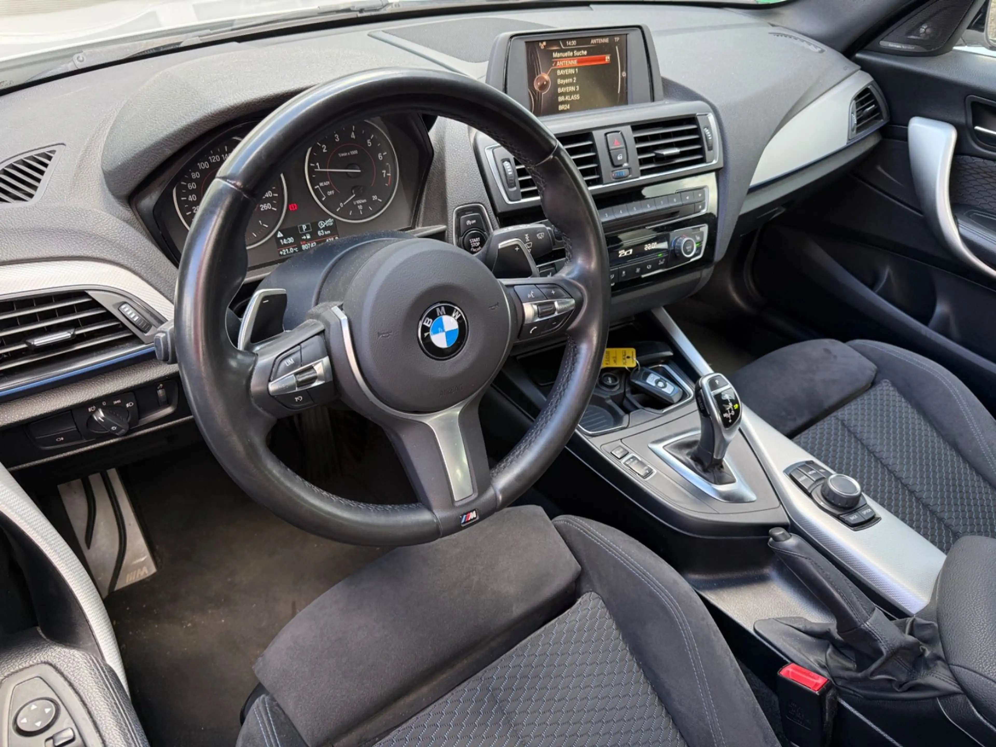 BMW 135 i xDrive Limousine 5-trg*harman/kardon — photo 10