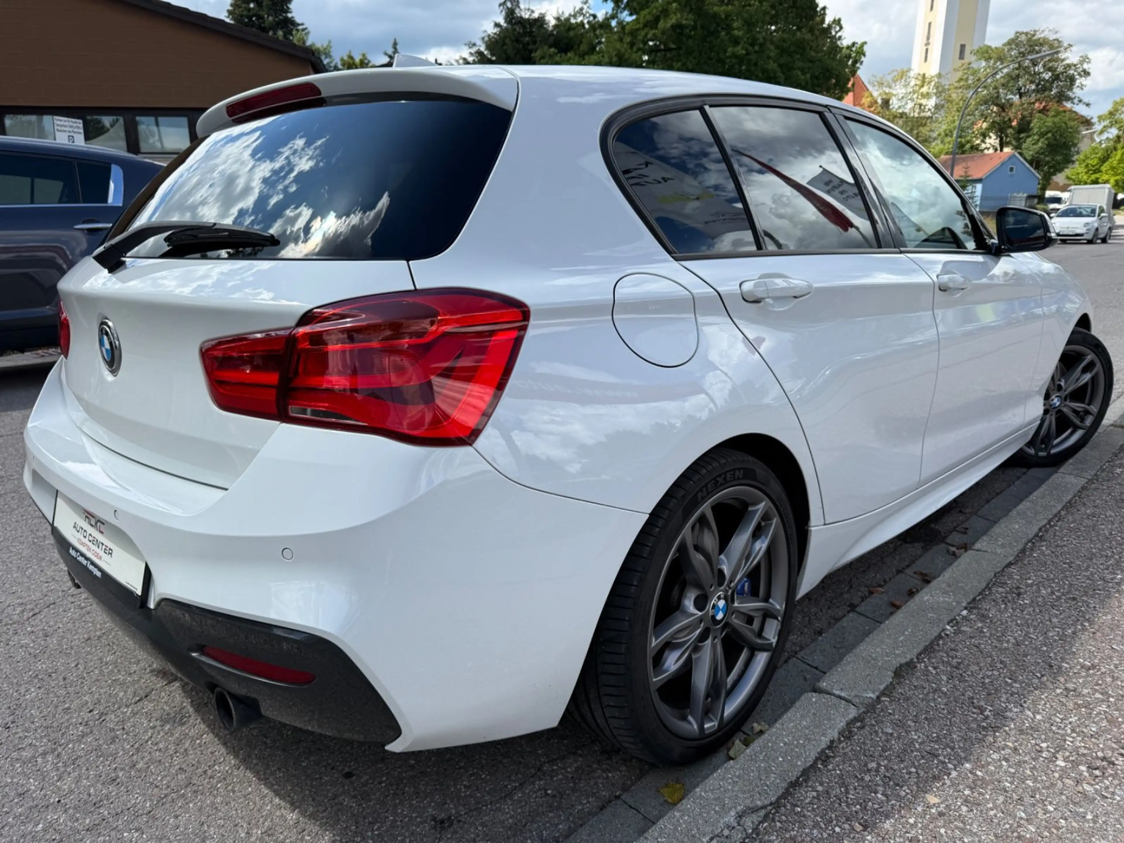 BMW 135 i xDrive Limousine 5-trg*harman/kardon — photo 8