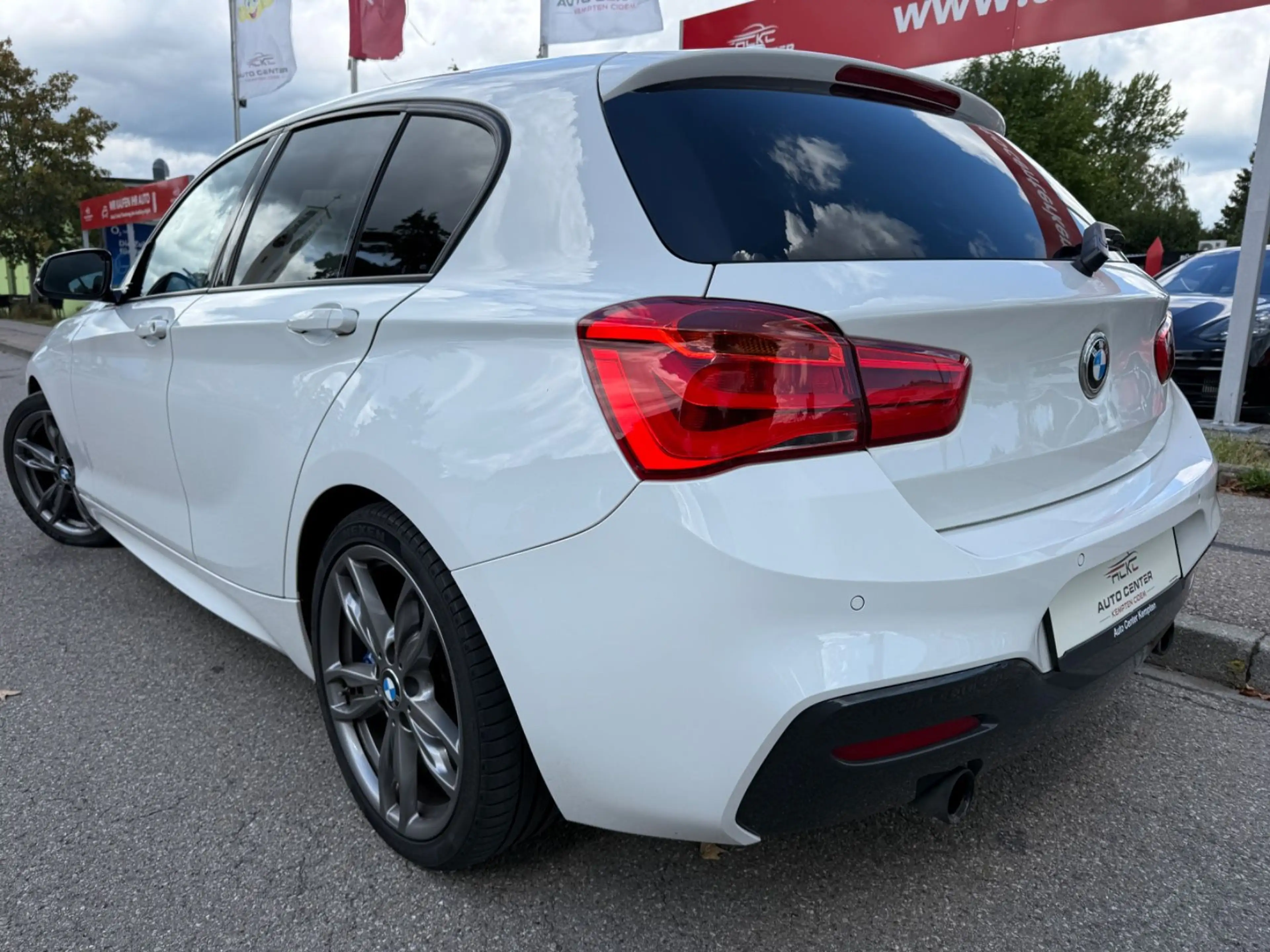 BMW 135 i xDrive Limousine 5-trg*harman/kardon — photo 6