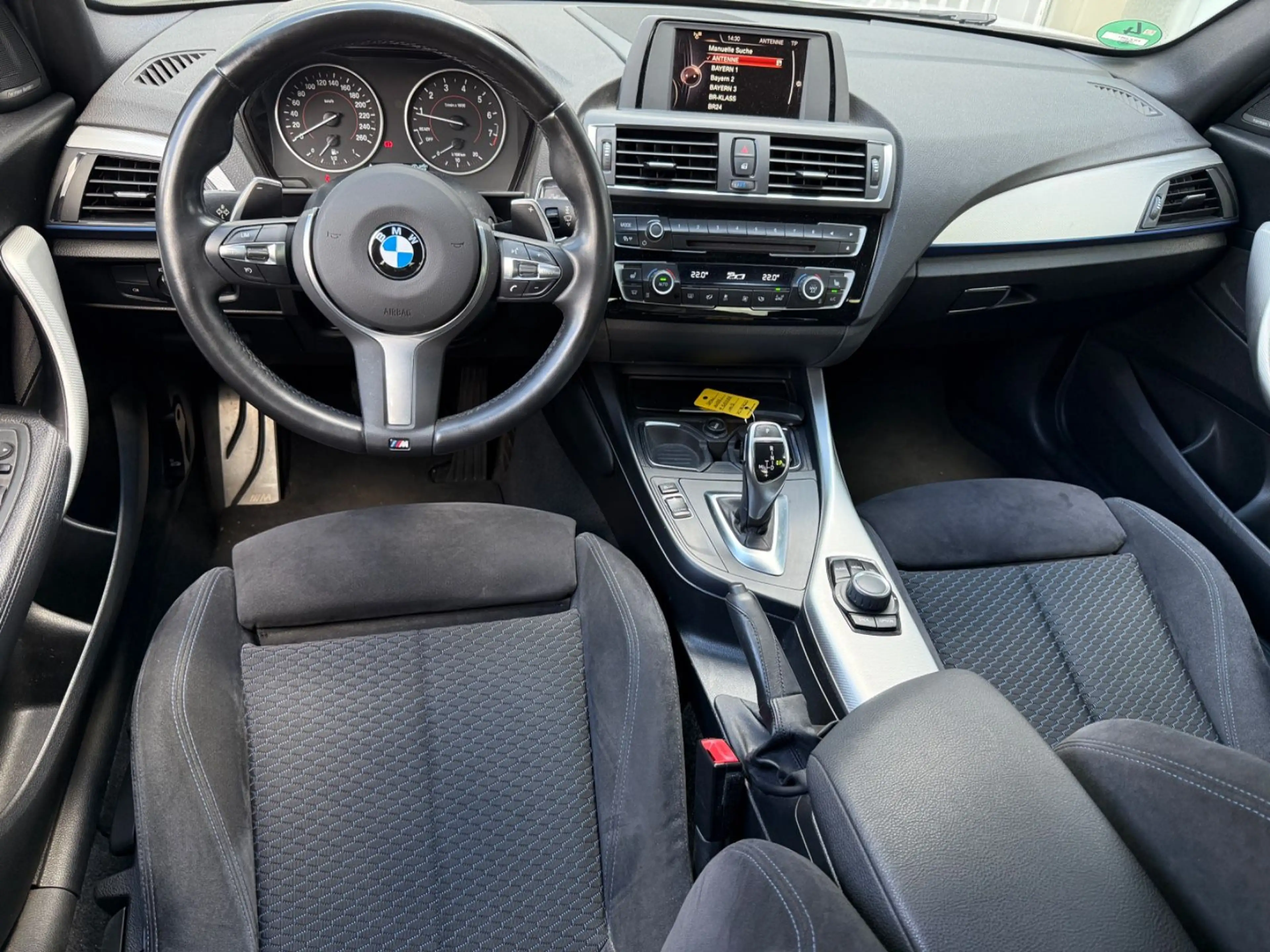 BMW 135 i xDrive Limousine 5-trg*harman/kardon — photo 9