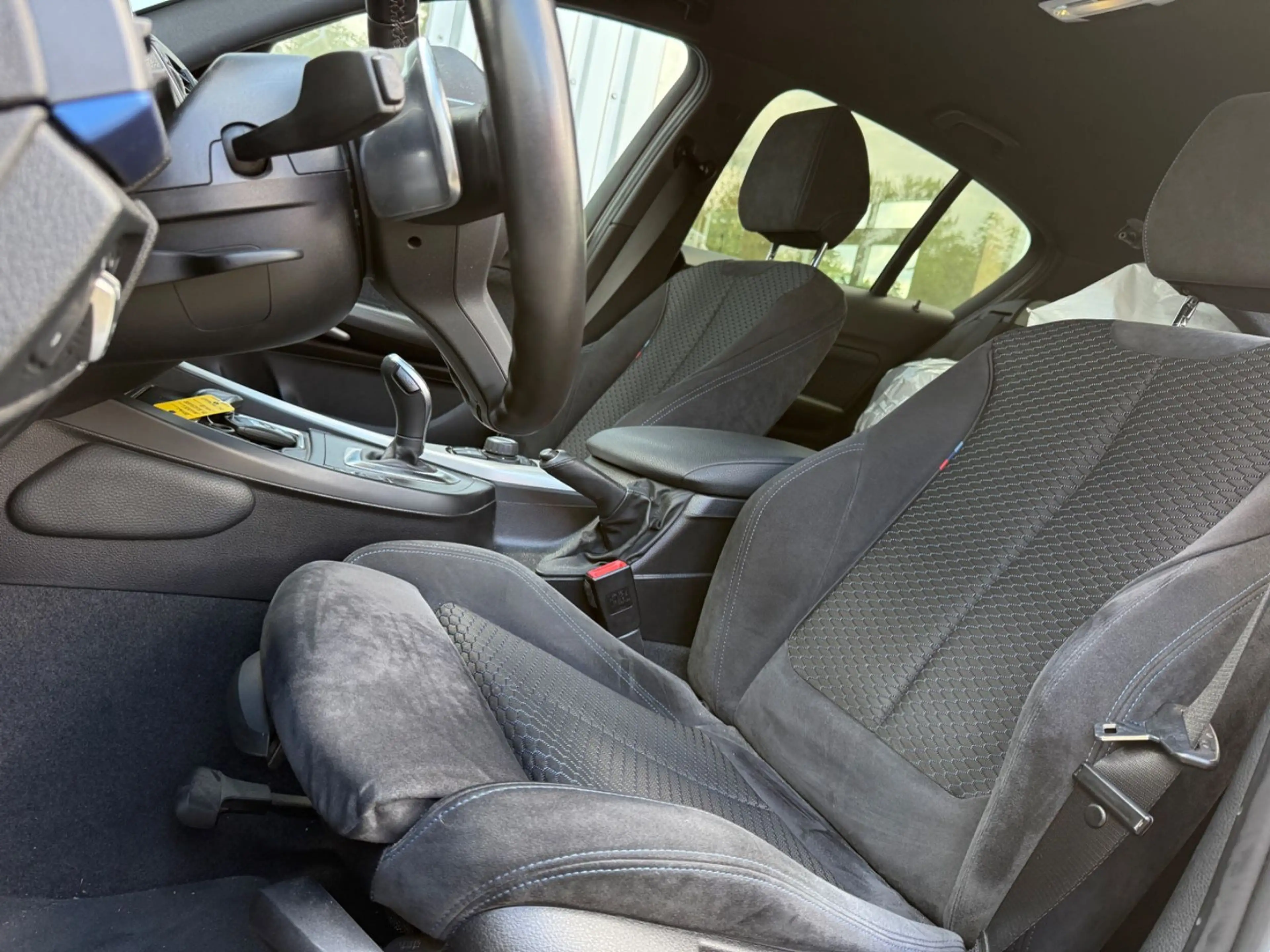 BMW 135 i xDrive Limousine 5-trg*harman/kardon — photo 11