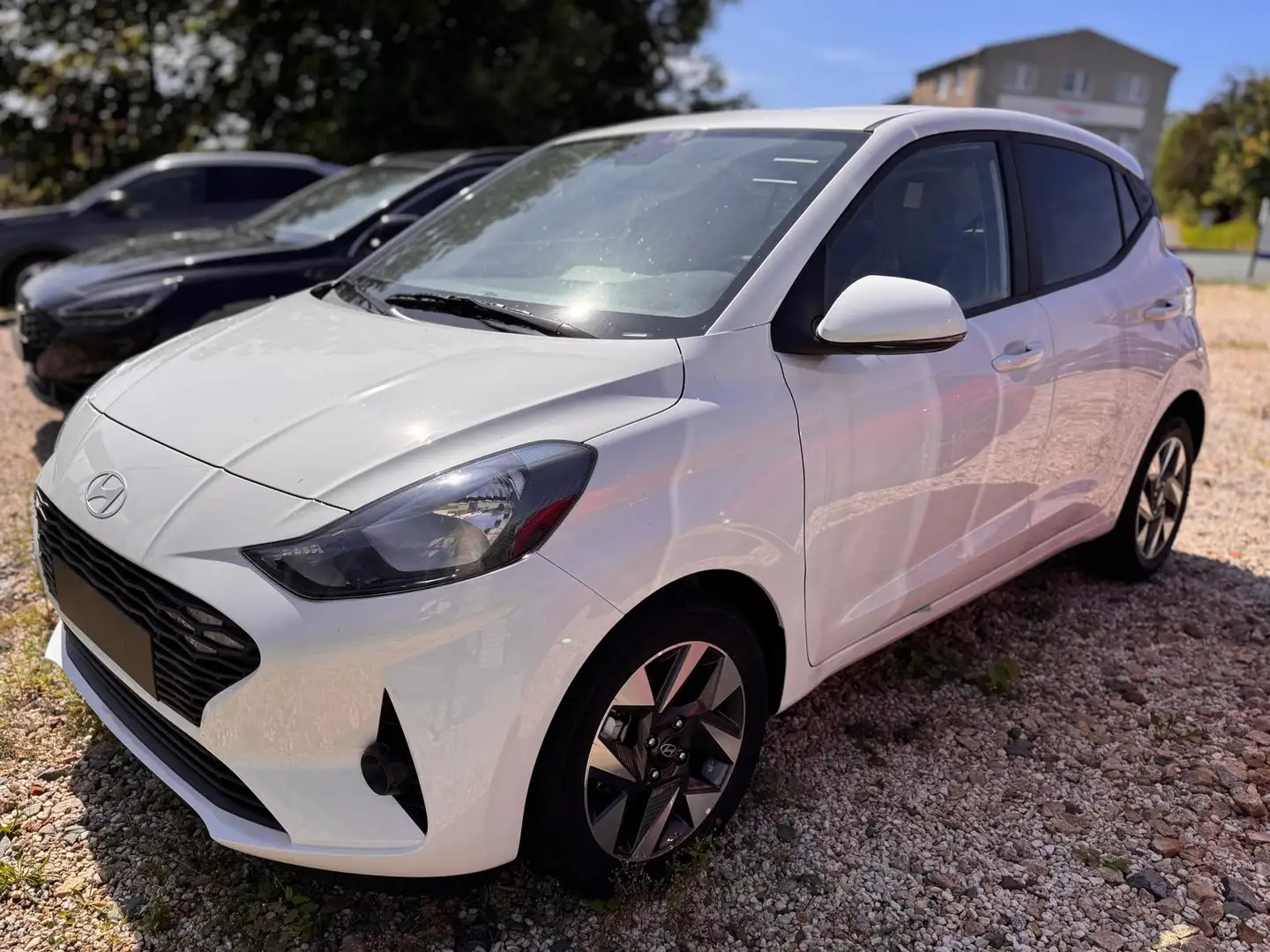 Hyundai i10 1.0 Schwarz - 1