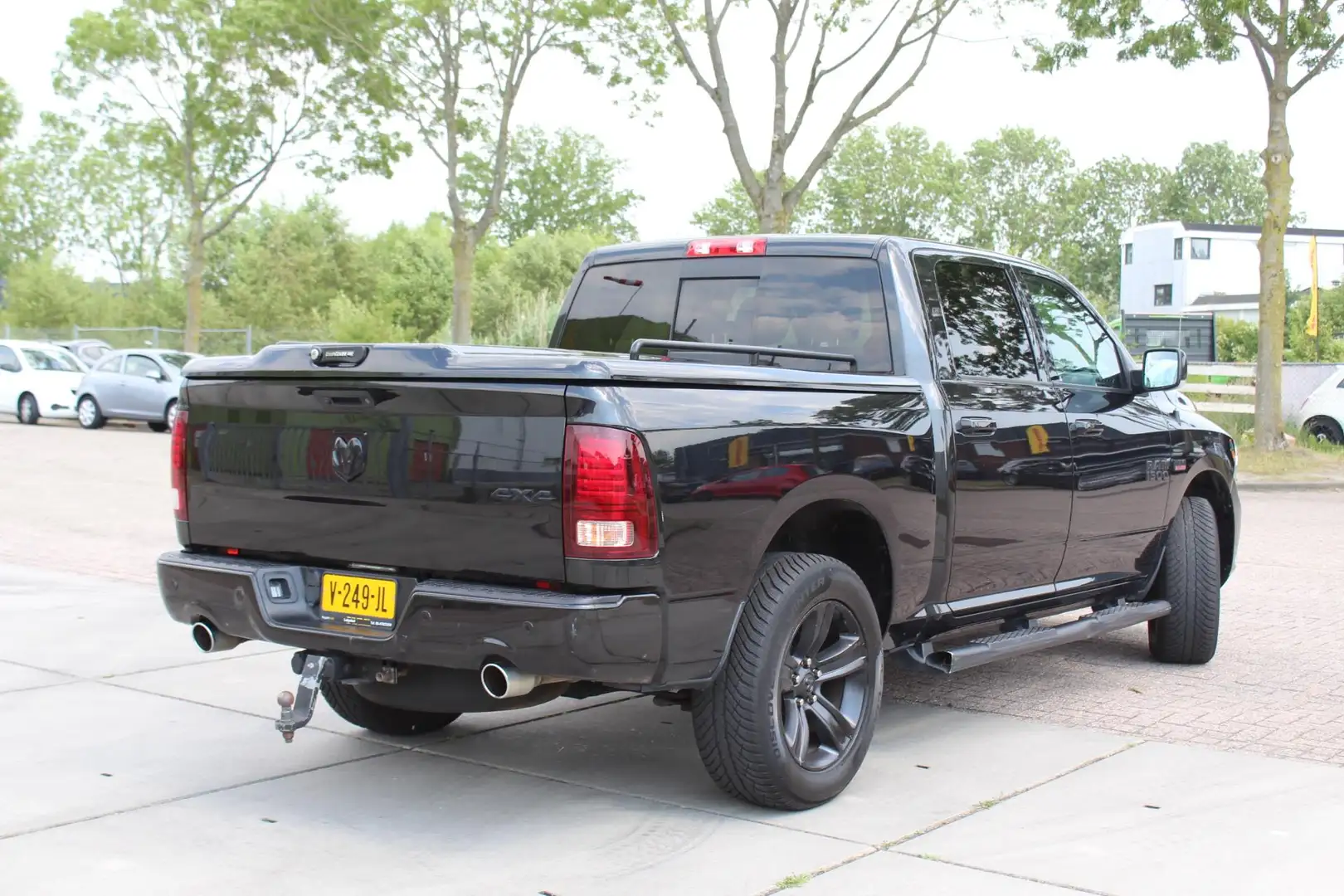 Dodge RAM 1500 5.7 V8 Quad Cab 6'4 LPG 3 5 PERS VOL LEDER MU Nero - 2