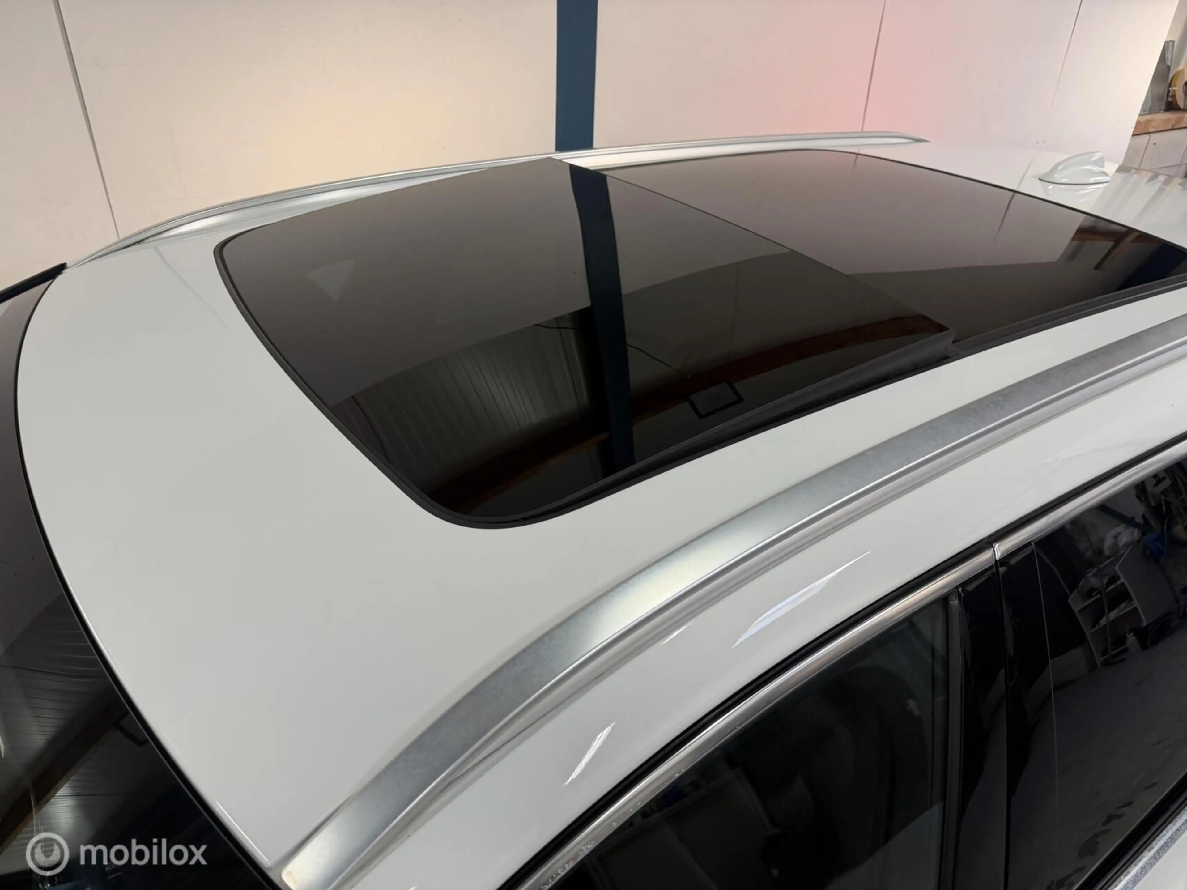 Volvo V90 2.0 T5 Momentum NL-AUTO / PANO / LEER — photo 4