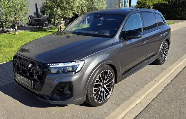 Audi SQ7 4.0 TFSI QUATTRO PANORAMA SITZLÜFTUNG MASSAGE BANG&OLUFSEN 7-SITZE STANDHEIZUNG GARANTIE bis 2029