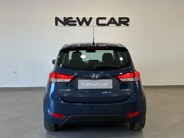 Hyundai Ix20 view 6