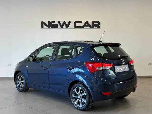 Hyundai Ix20 view 5