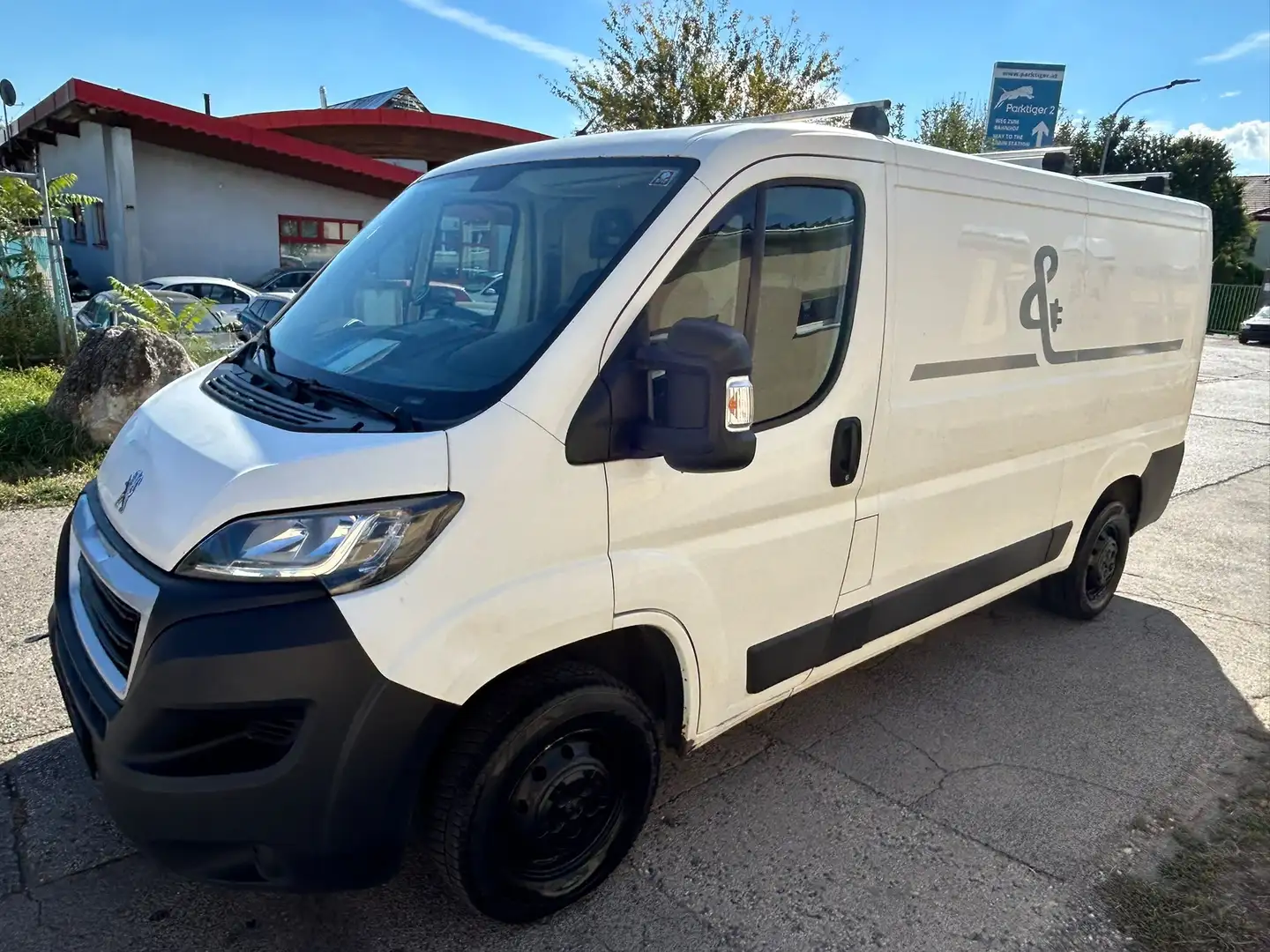 Peugeot Boxer 2.0HDI Weiß - 2