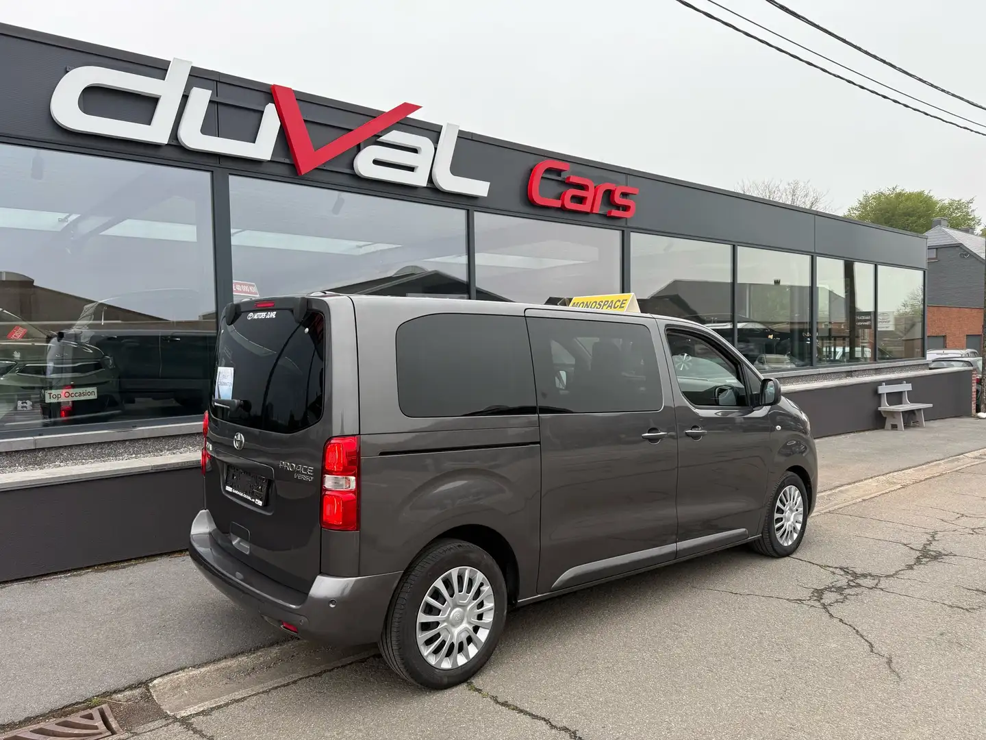 Toyota Proace 😍8 PLACES👍ETAT NEUF✅PRET A IMMATRICULÉ Grau - 2