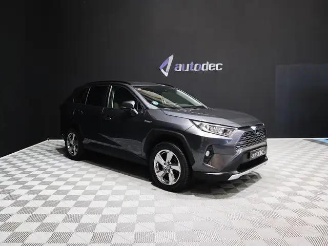 Toyota RAV4 2.5l 220H Advance
