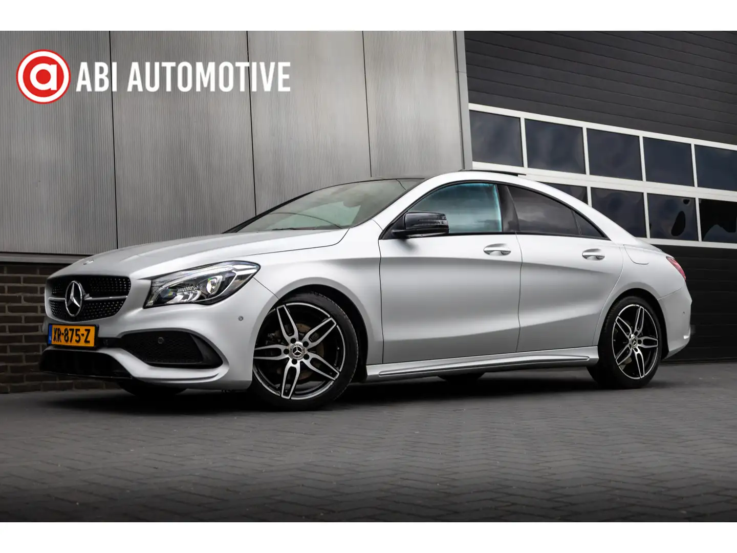 Mercedes-Benz CLA 180 123 pk Business Solution AMG Upgrade Edition / NL- Grijs - 1