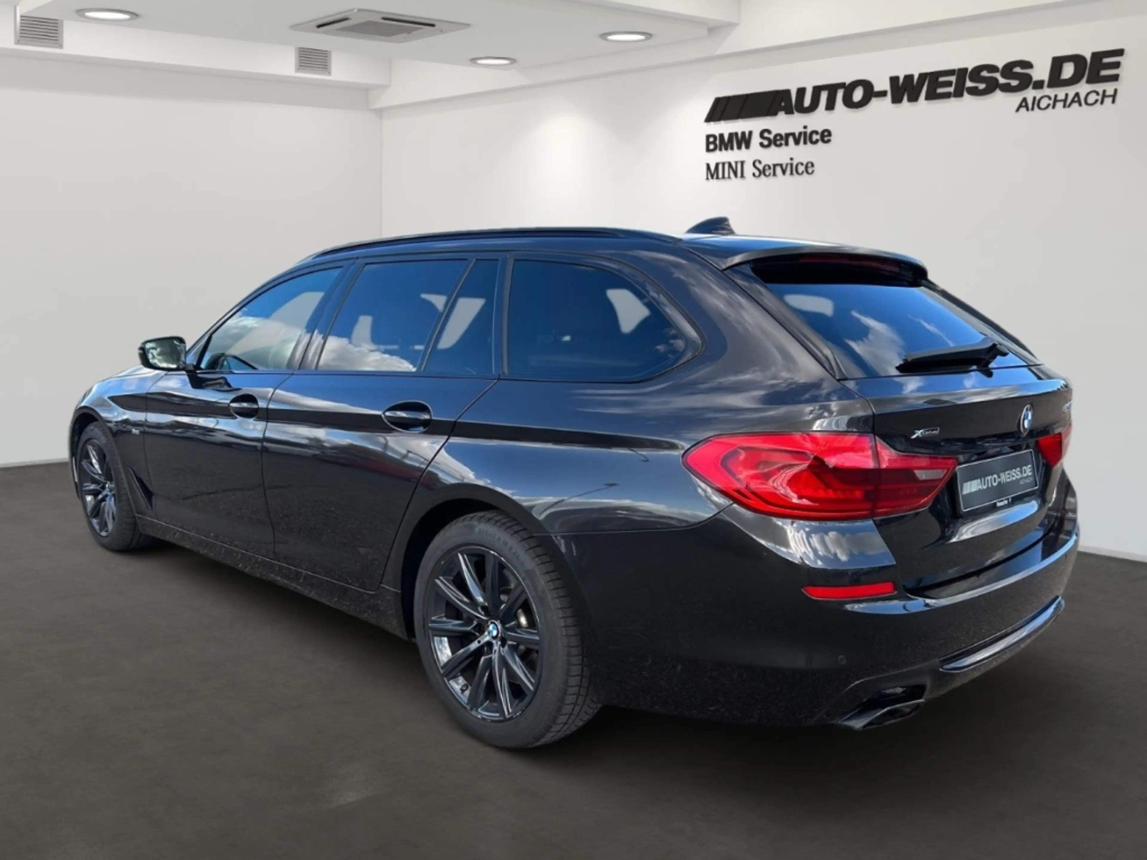 BMW 540 i xDrive Touring Sport Line HUD Luftfederung AHK-k — photo 7