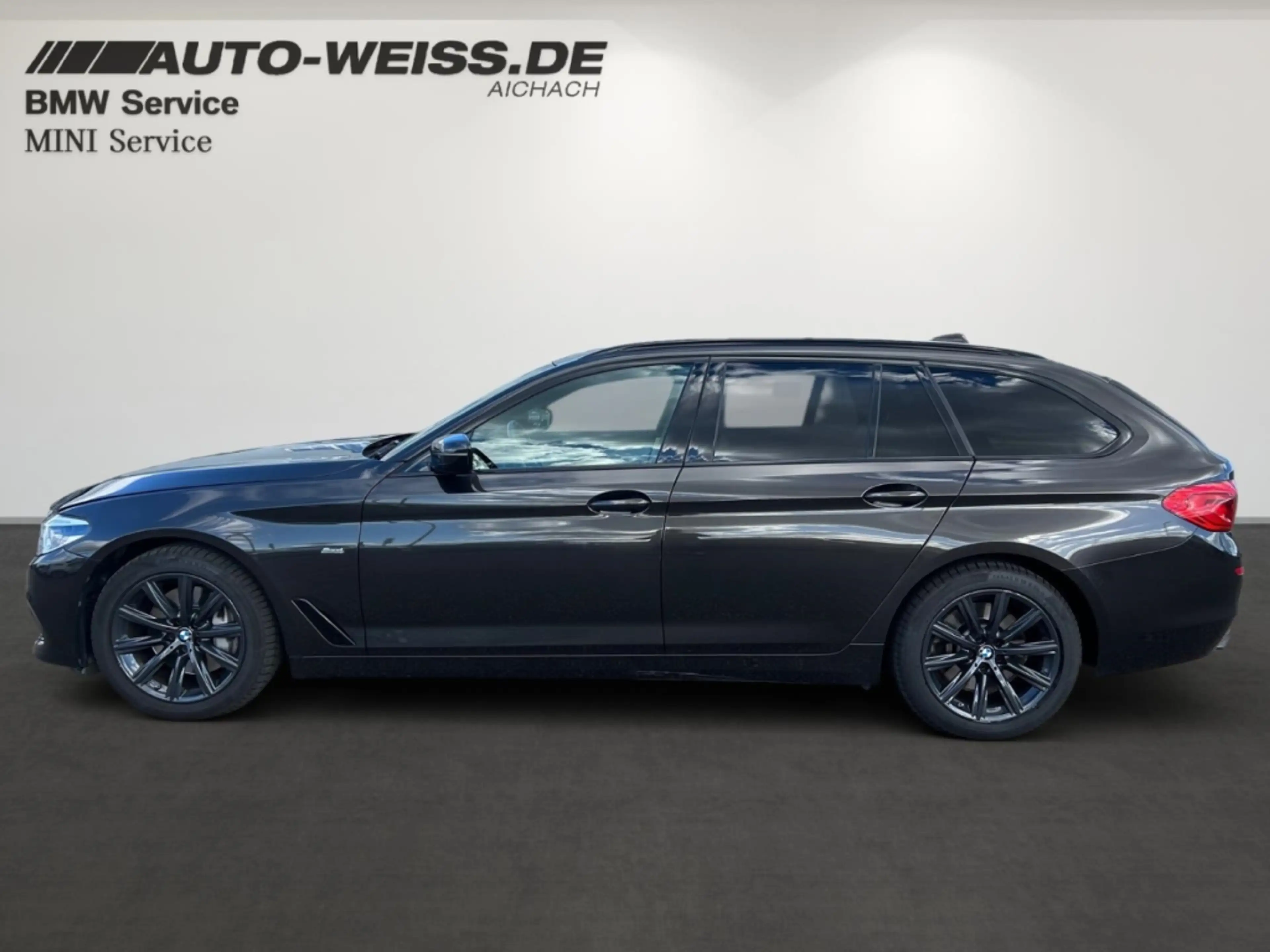BMW 540 i xDrive Touring Sport Line HUD Luftfederung AHK-k — photo 8