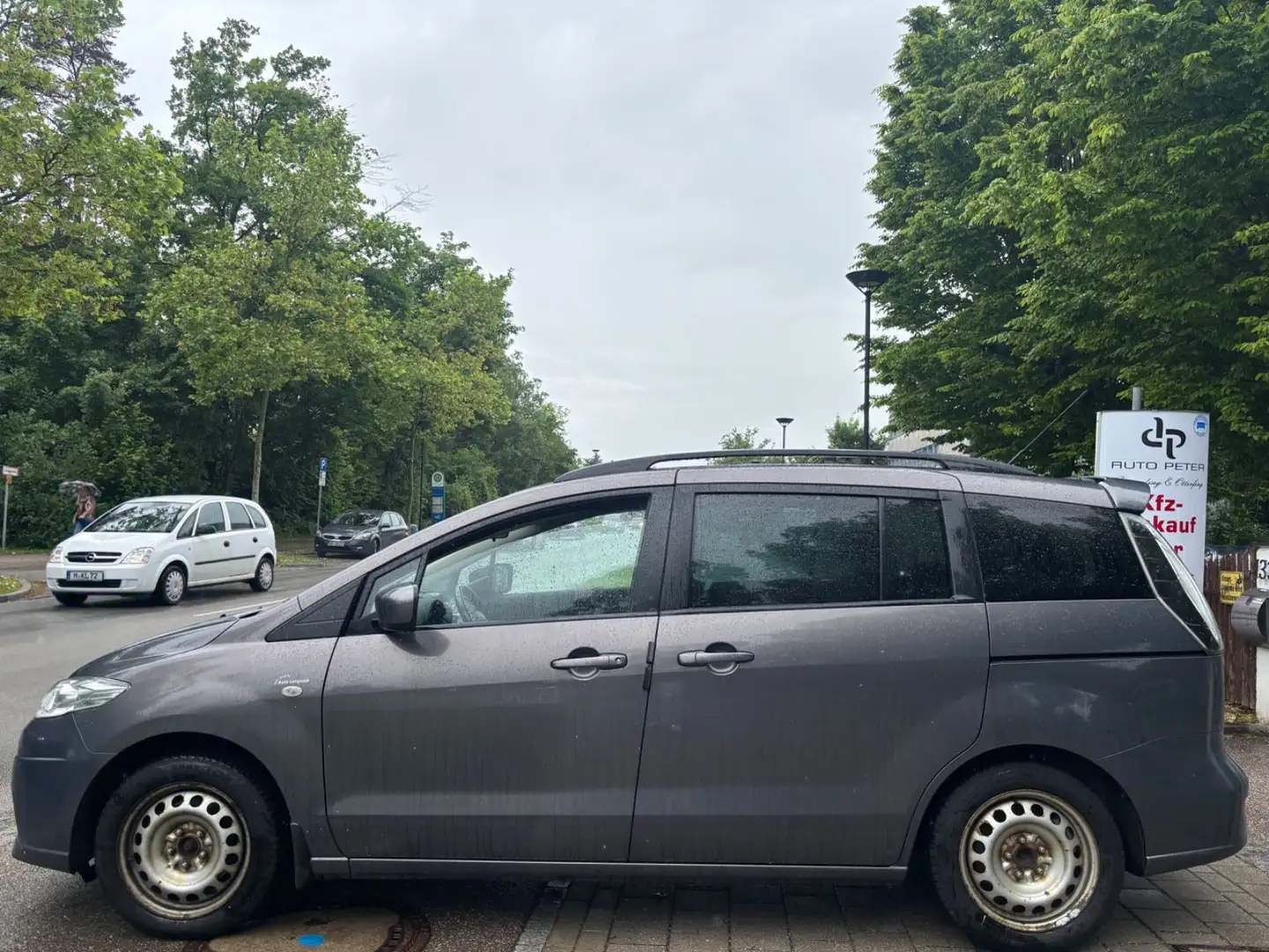 Mazda 5 Lim. 2.0 CD Active*7-SITZER*TÜV*KLIMA* Grau - 2
