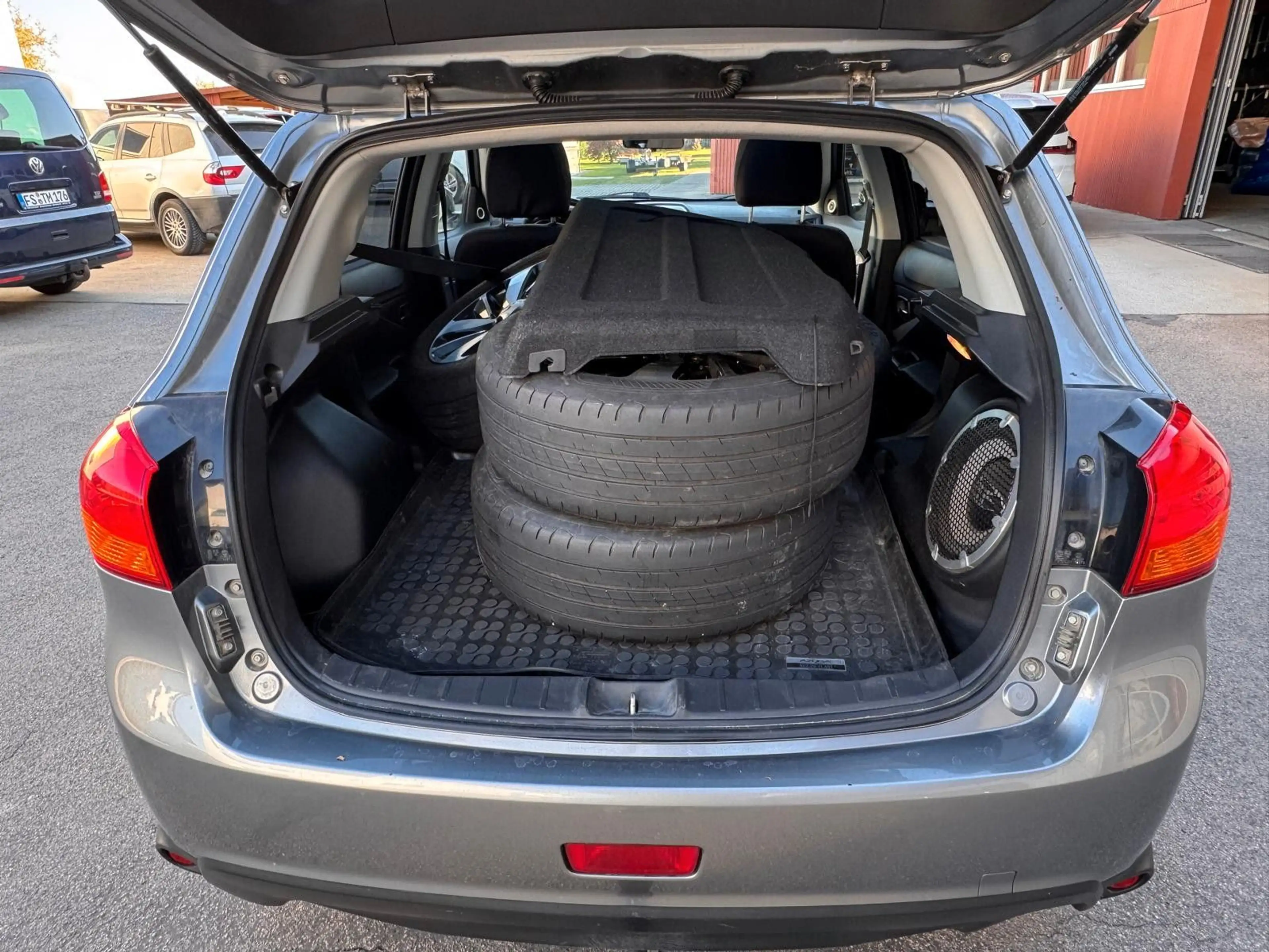 Mitsubishi ASX 1.8 DI-D 4WD Invite AHK Pano Standhzg. — photo 13