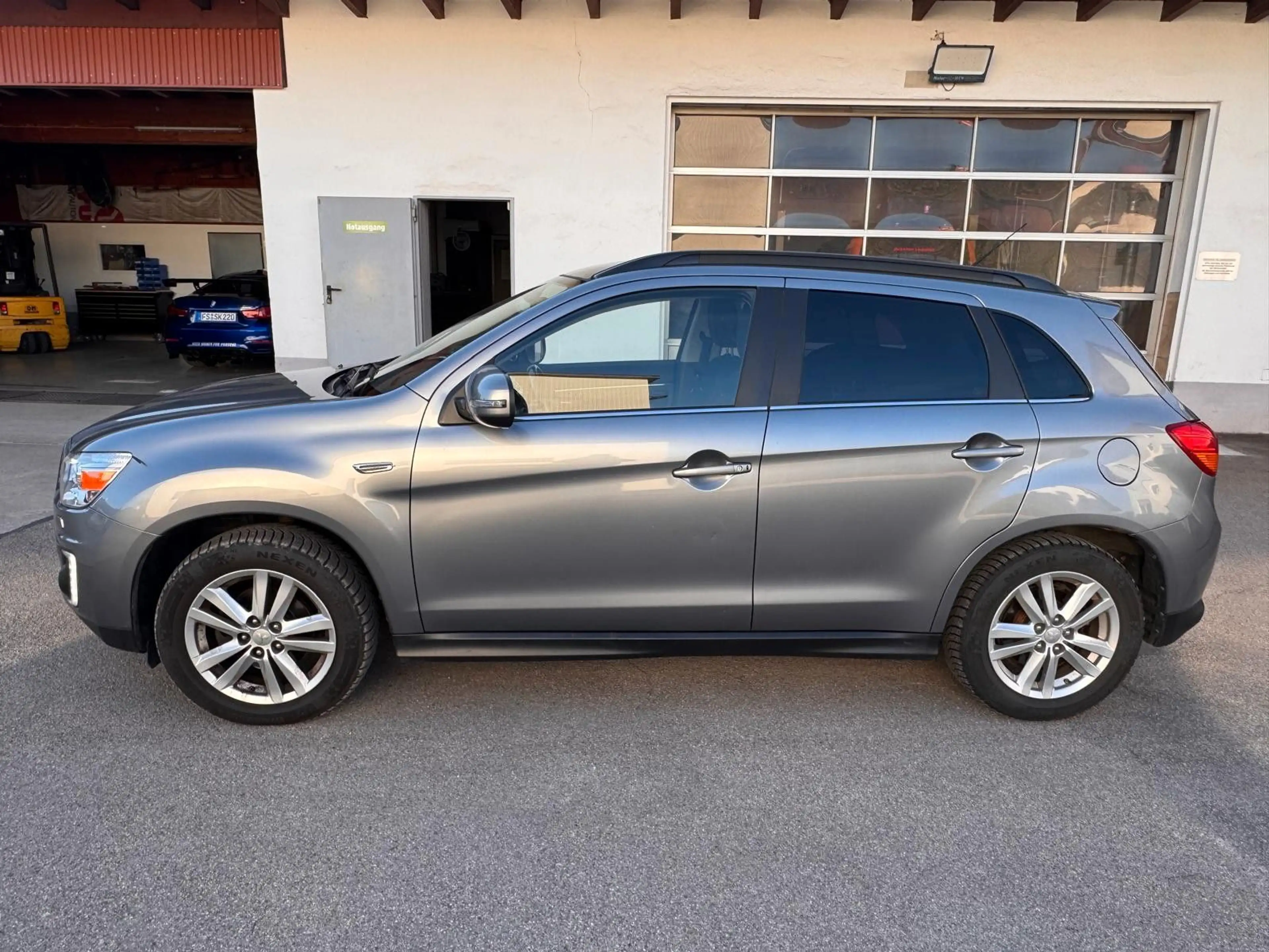Mitsubishi ASX 1.8 DI-D 4WD Invite AHK Pano Standhzg. — photo 2
