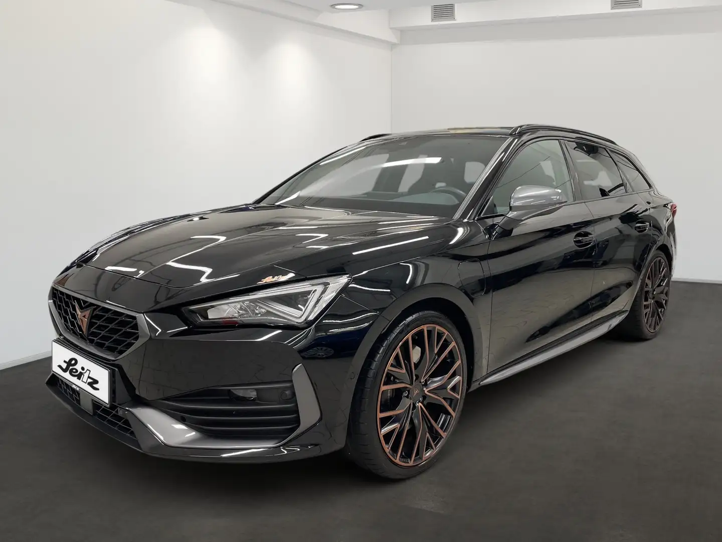 CUPRA Leon Sportstourer 1.4 TSI e-Hybrid VZ *AHK*LED*KAMERA*N Zwart - 2