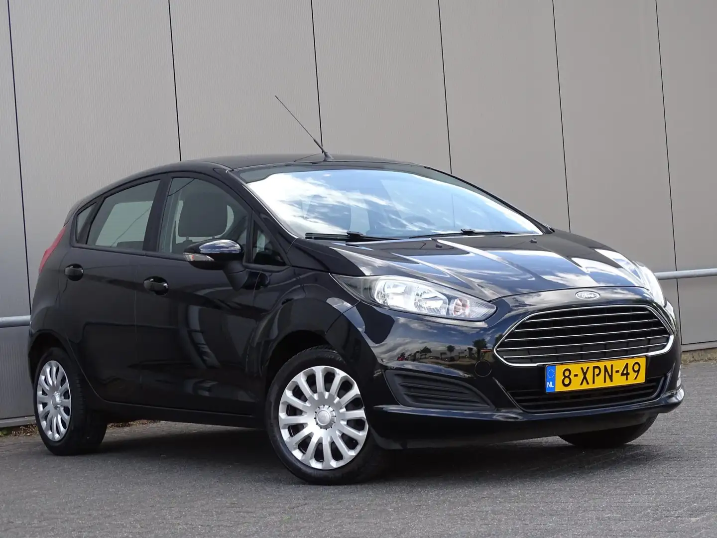 Ford Fiesta 1.0 Style navi 4-deurs 3e eigenaar org NL Zwart - 2