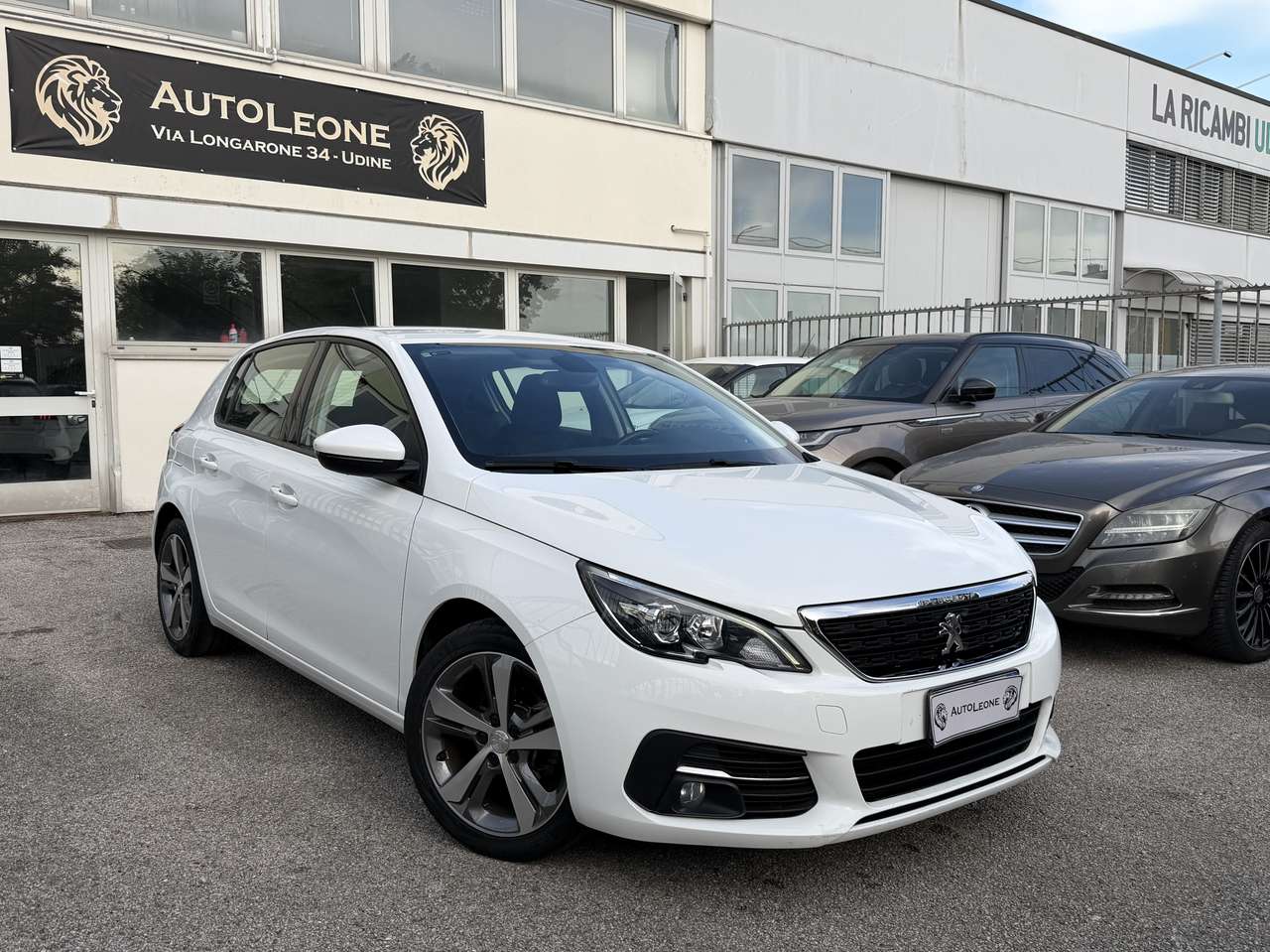 Peugeot 308 1.2 puretech t Active s&s 110cv