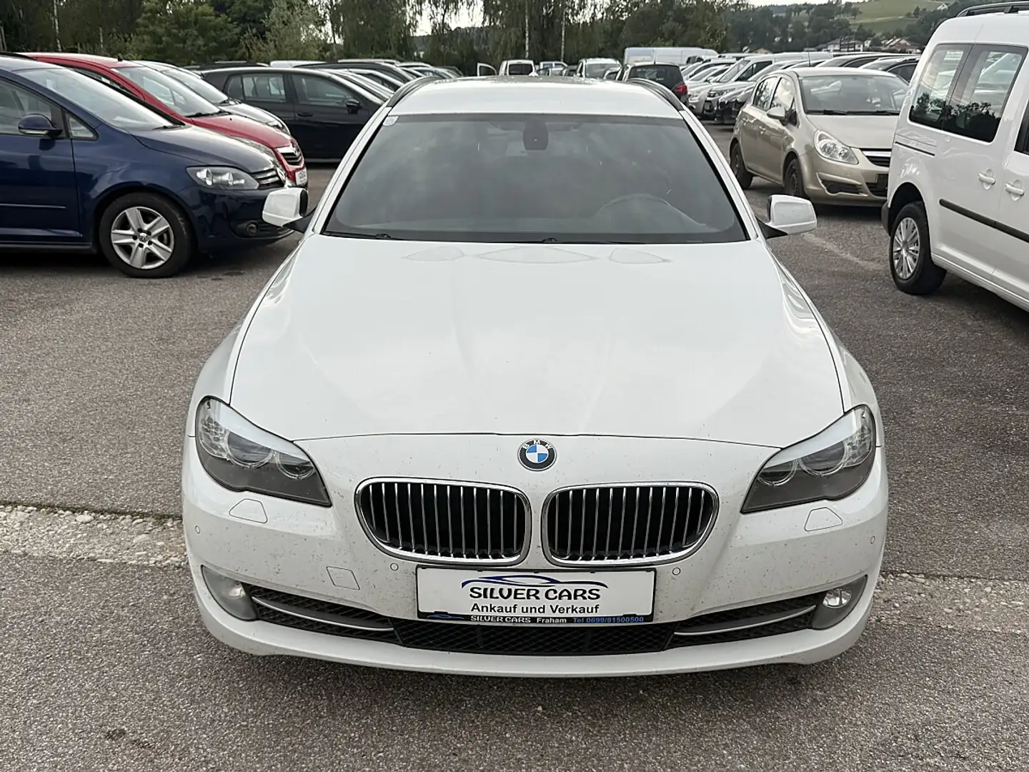 BMW Sonstige 5er-Reihe 5er - 520 d DPF Touring Weiß - 2