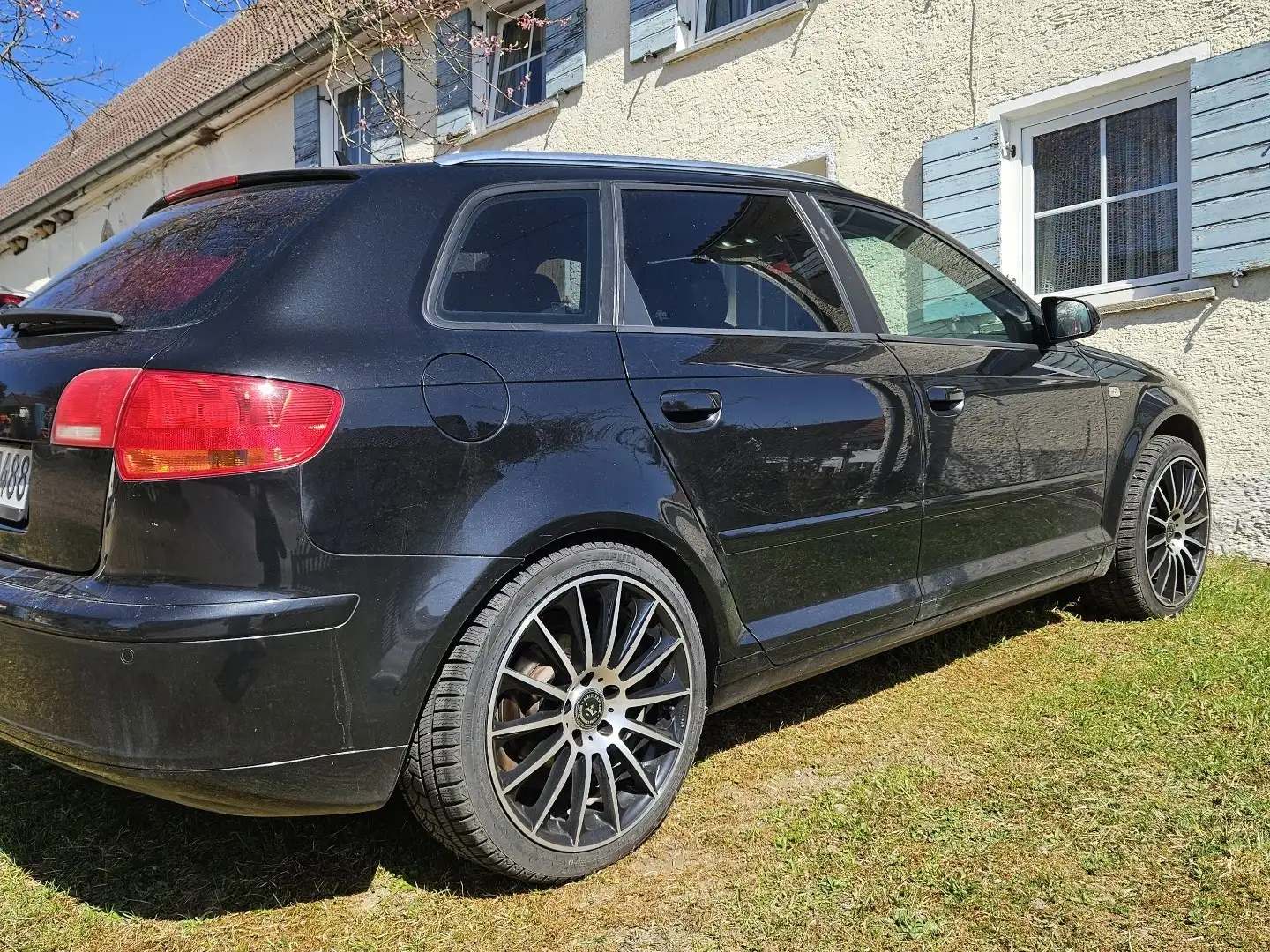 Audi A3 1.9 TDI #schwarz#multimedia#ledersitzer# Schwarz - 2