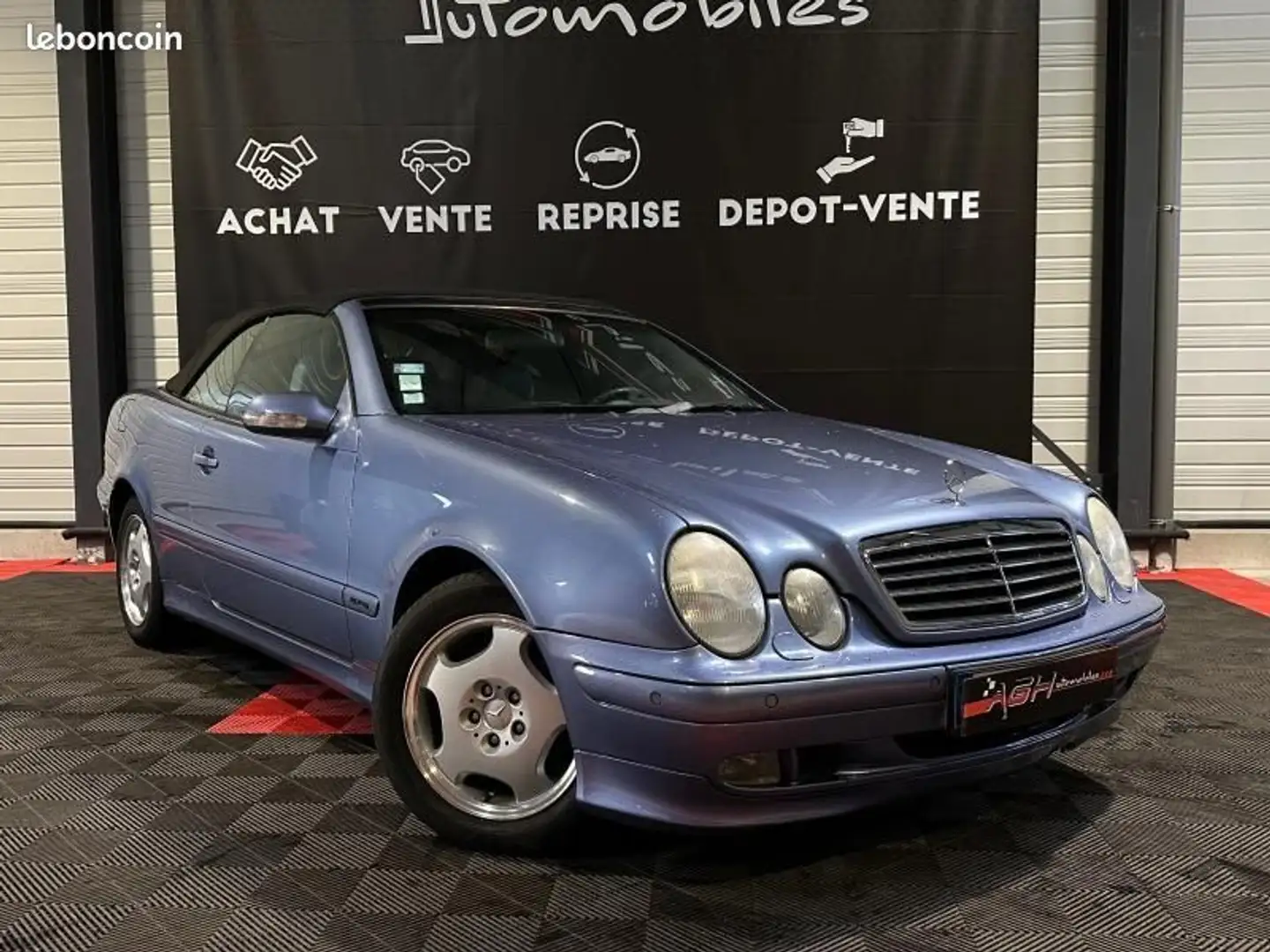 Mercedes-Benz CLK Classe Cabriolet 320 Elegance BA Modrá - 2