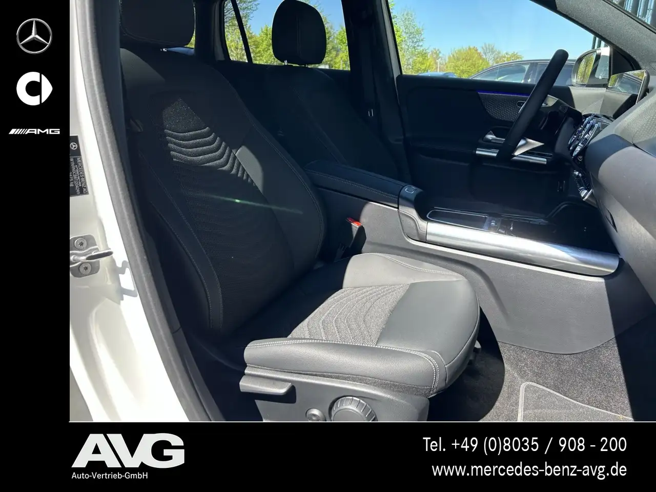 Mercedes-Benz EQA 250 EQA 250+ Progressive KeyGo AHK LED Distr 360° 14