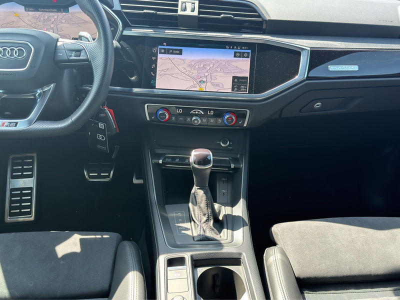 Audi RS Q3 RS-SPORTABGAS 21" OPTIK SONOS NA — photo 11