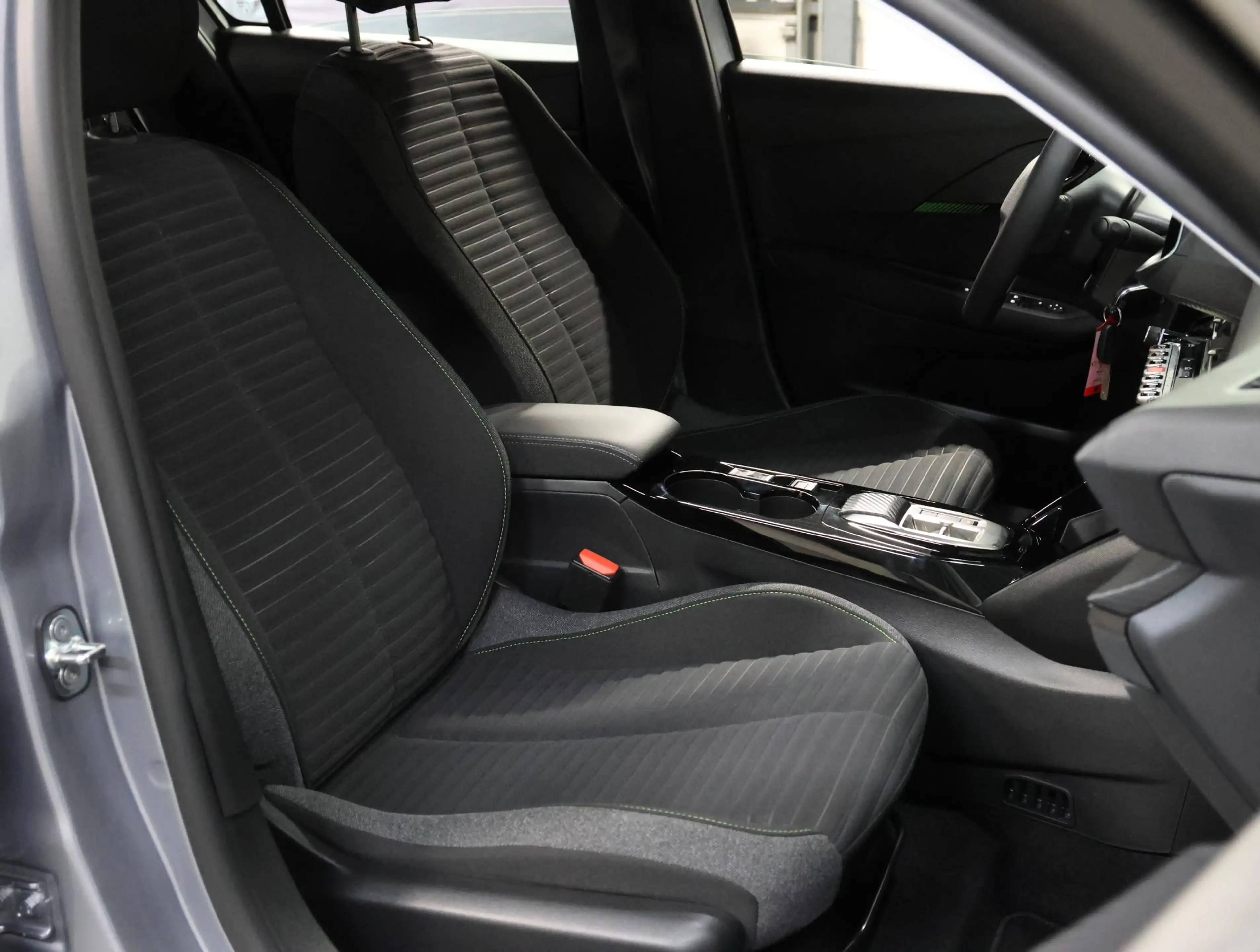 Peugeot e-208 Active 50kWh 136PK | 1ste eigenaar | AppleCarPlay/ — photo 10