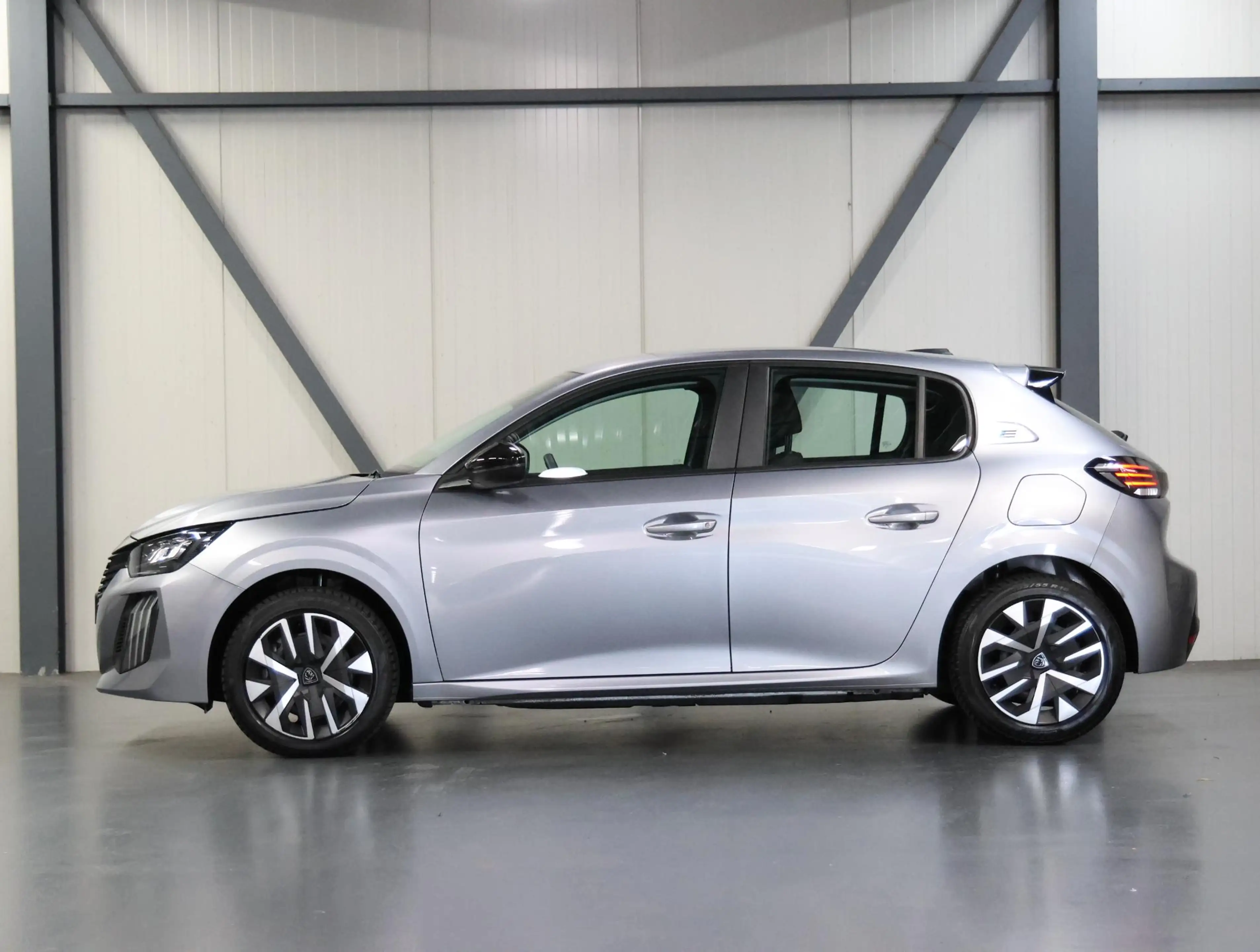 Peugeot e-208 Active 50kWh 136PK | 1ste eigenaar | AppleCarPlay/ — photo 2