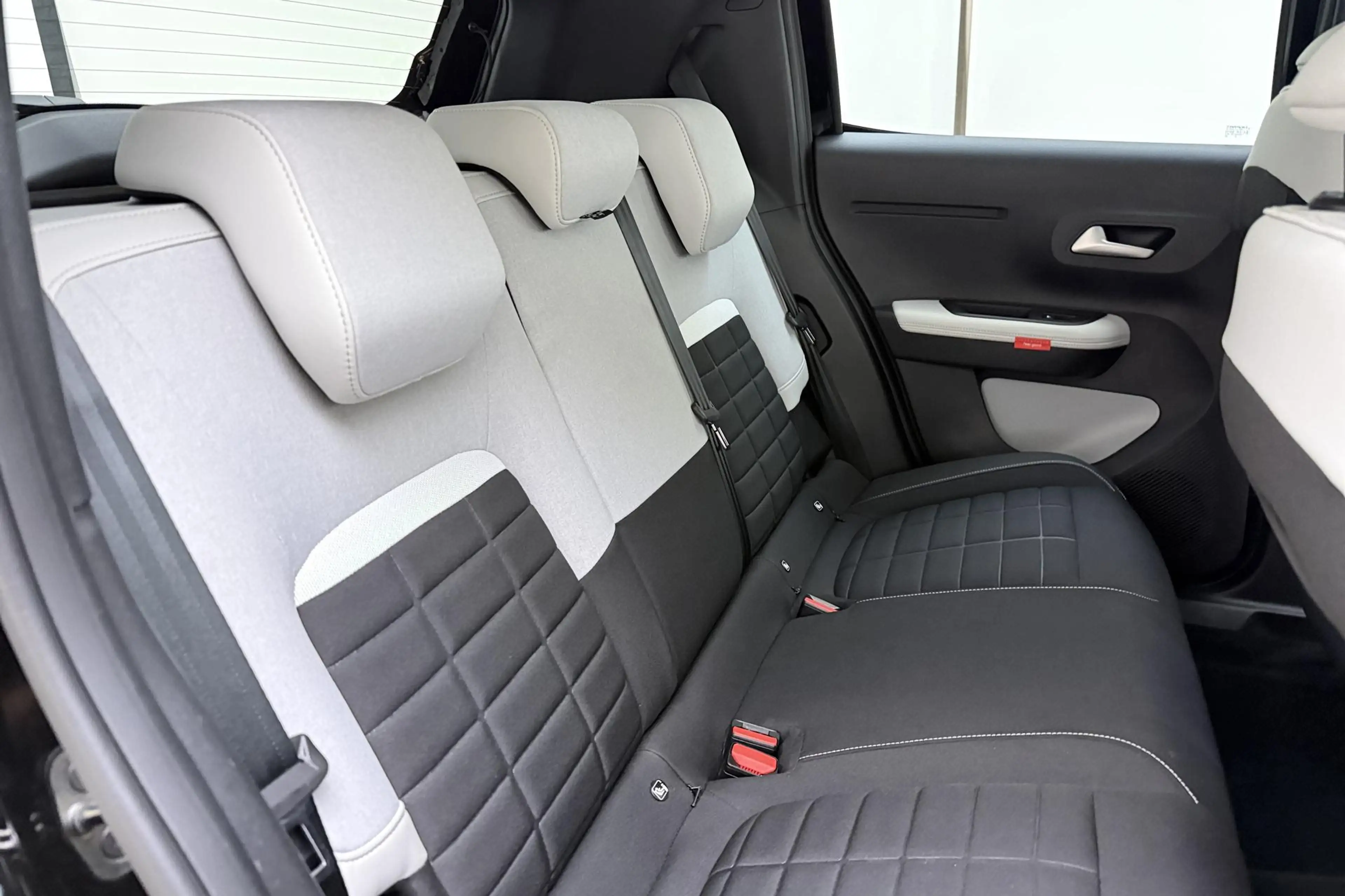 Citroen E-C3 Max 113pk 44 kWh | Navigatie | Climate Control | C — photo 14