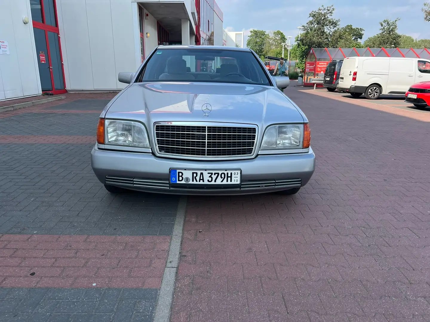 Mercedes-Benz S 280 S 280 Liebhaberstück Argent - 2