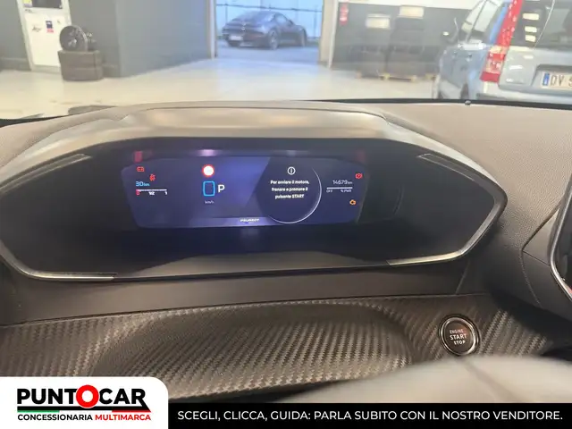 Peugeot 208 view 15