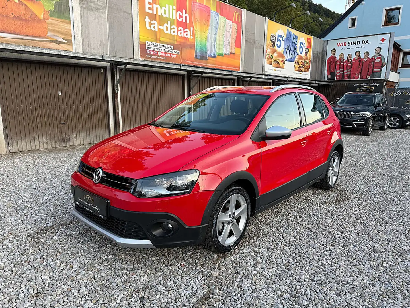 Volkswagen Polo Country 1,2 70 PS Rot - 1