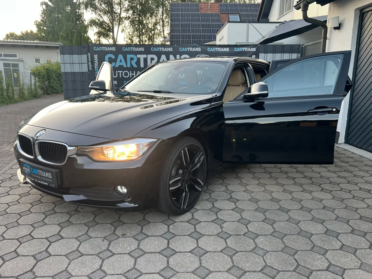 BMW 320 d + LEDER + NAVI + 0% FINANZIERUNG - 1