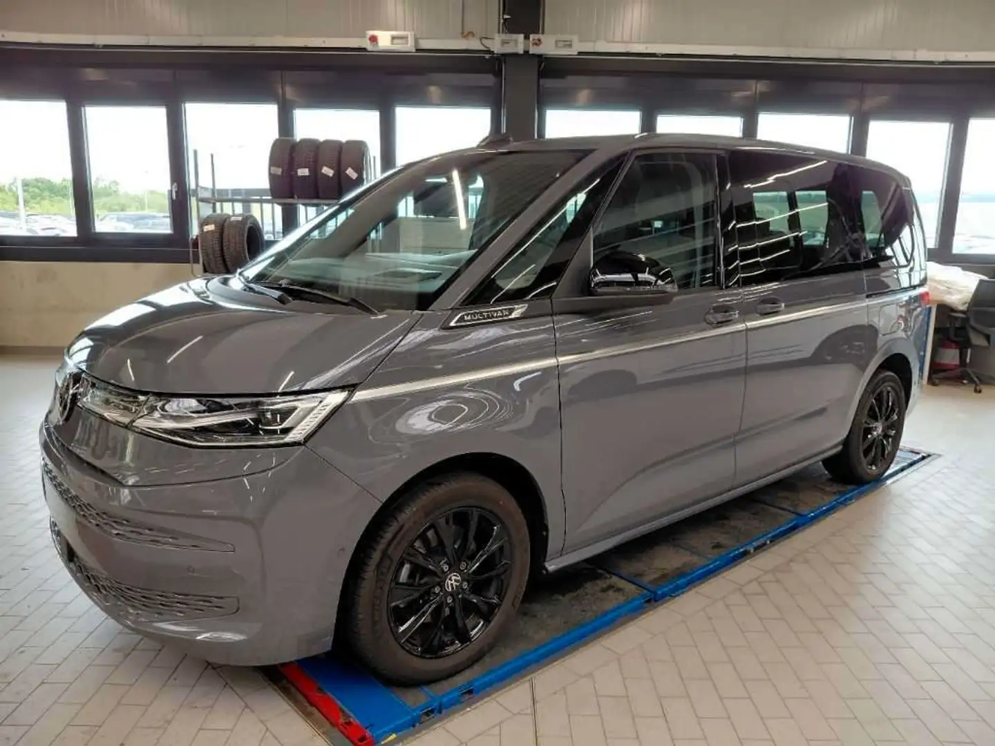Volkswagen T7 Multivan *Style*Pano*Head up*Standheizung Grijs - 1