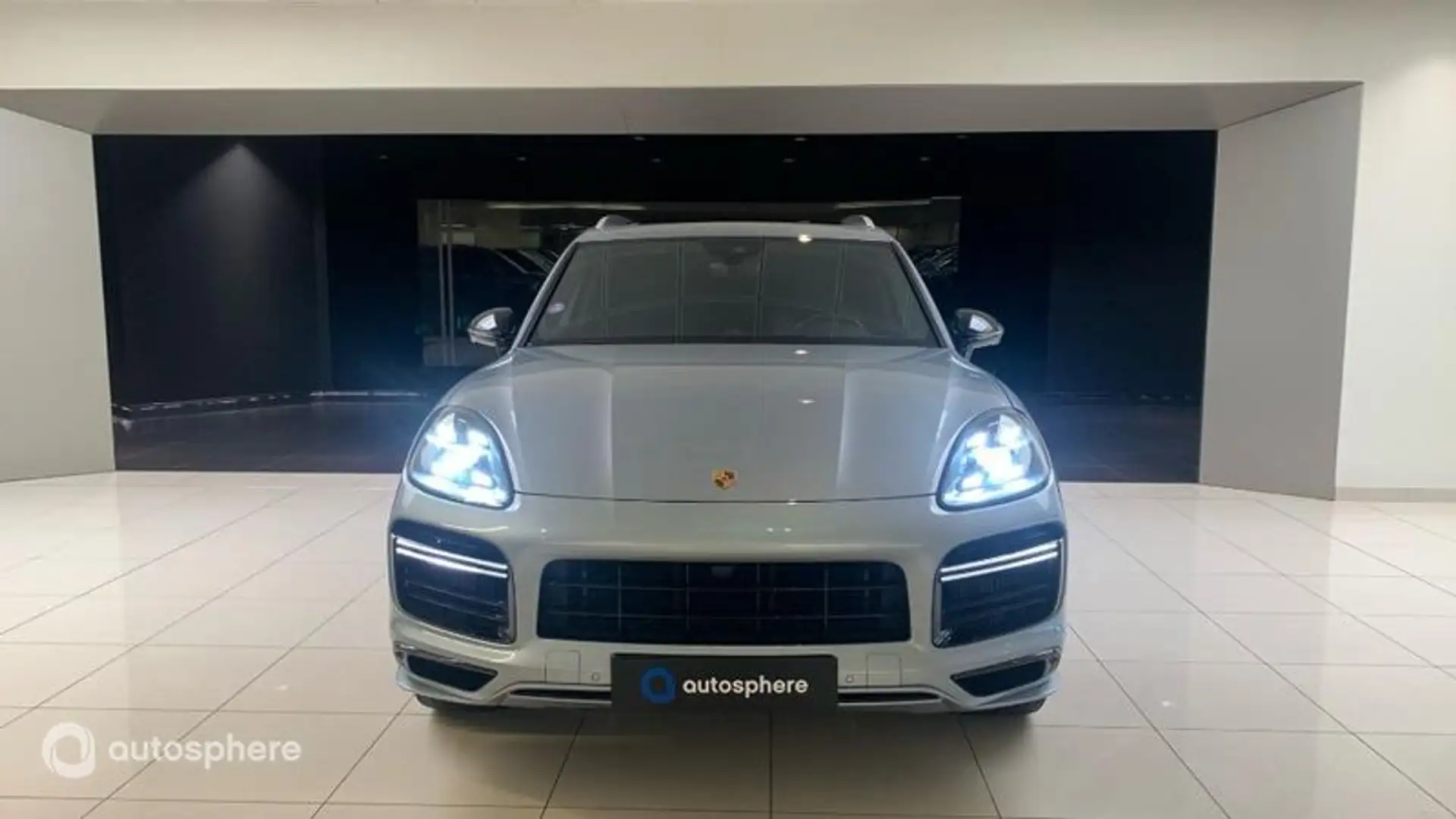 Porsche Cayenne 4.0 V8 680ch Turbo S E-Hybrid - 2