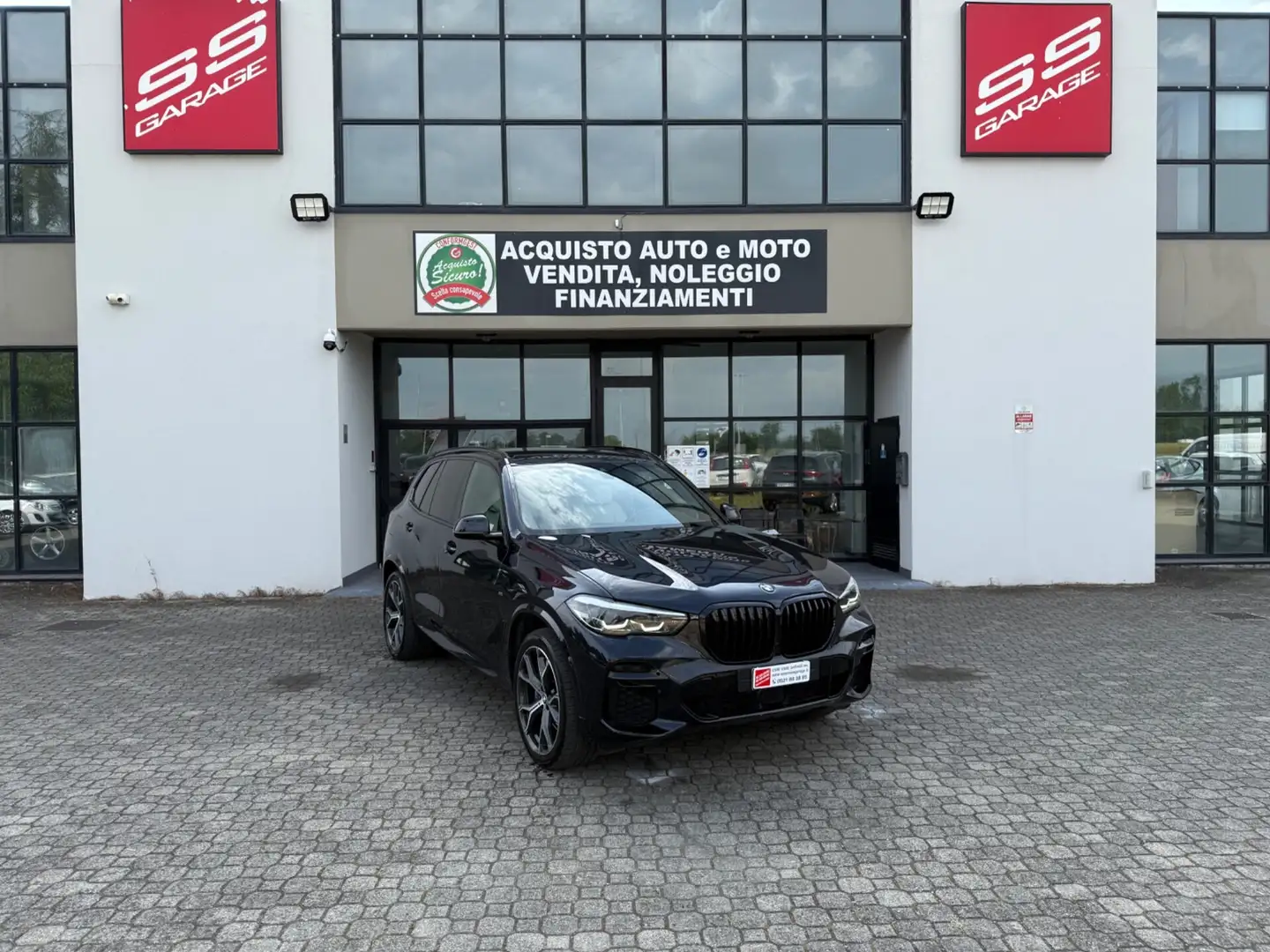BMW X5 xDrive25d Msport Blau - 1