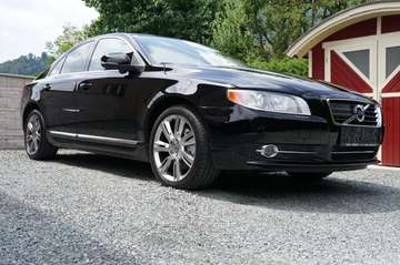 D5 AWD Allrad Liebhaberzustand, Standheizung, Premiumsound