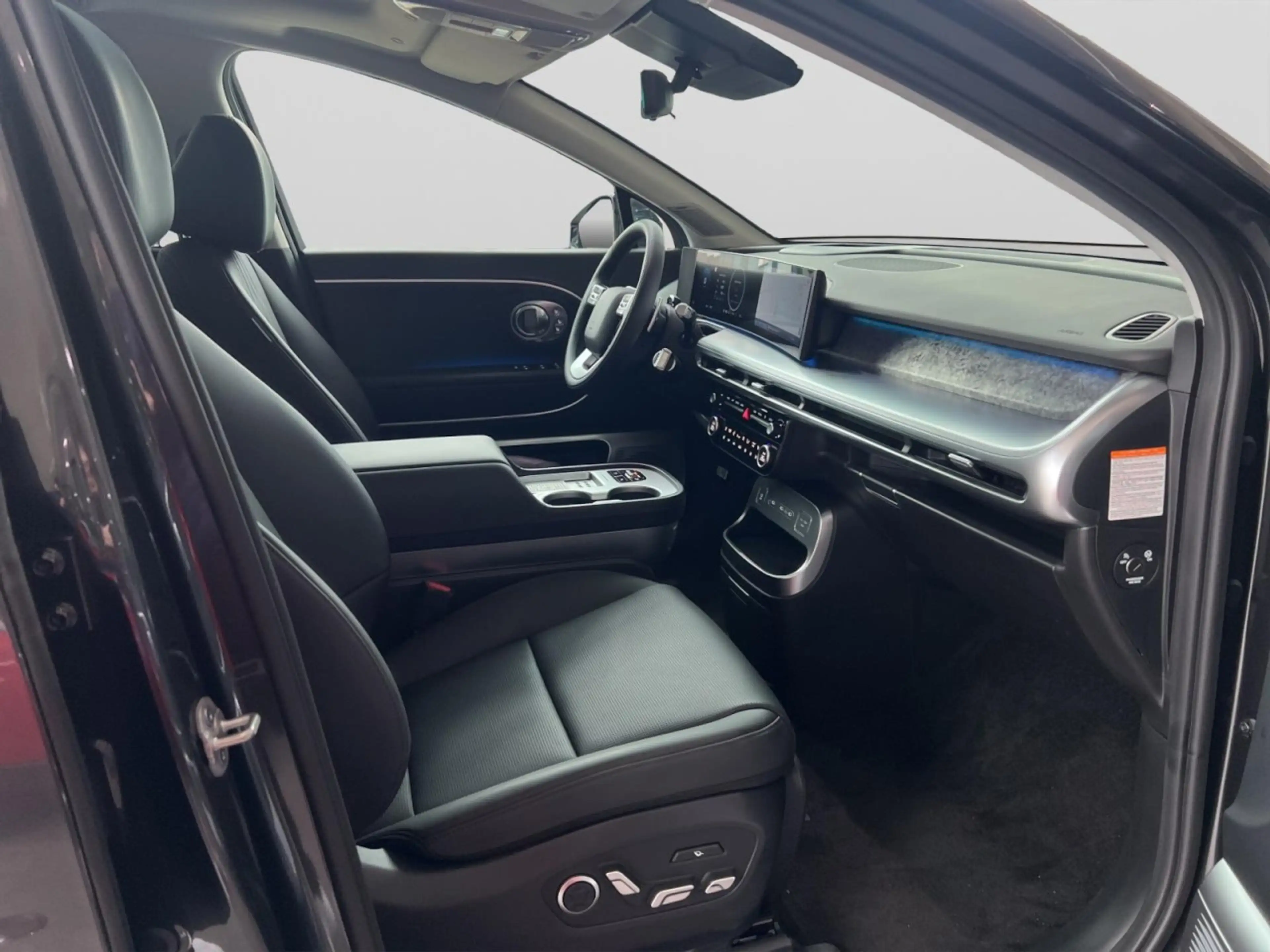 Hyundai IONIQ 9 4WD UNIQ 7-Sitzer Panorama-Schiebedach! Klima — photo 15