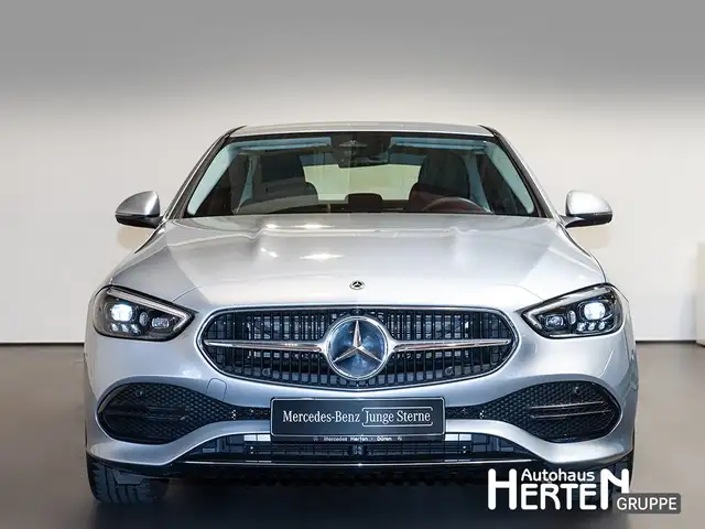 Mercedes-Benz C-Class view 2