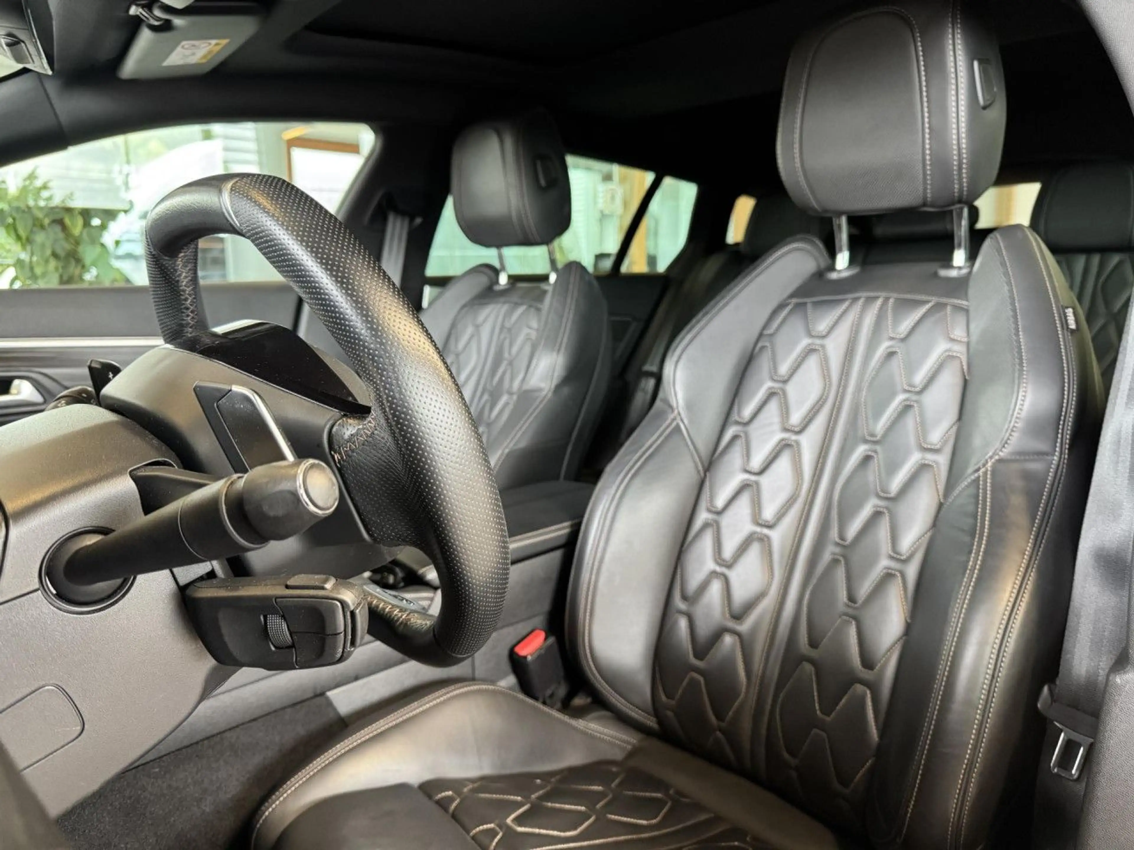 Peugeot 508 SW Plug-In Hybrid 225 GT Pack, AHK, ACC, LED! — photo 12