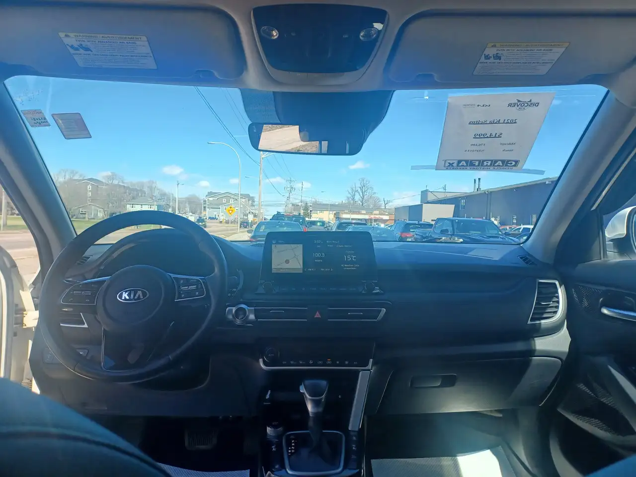 Kia Seltos снимка Kia Seltos