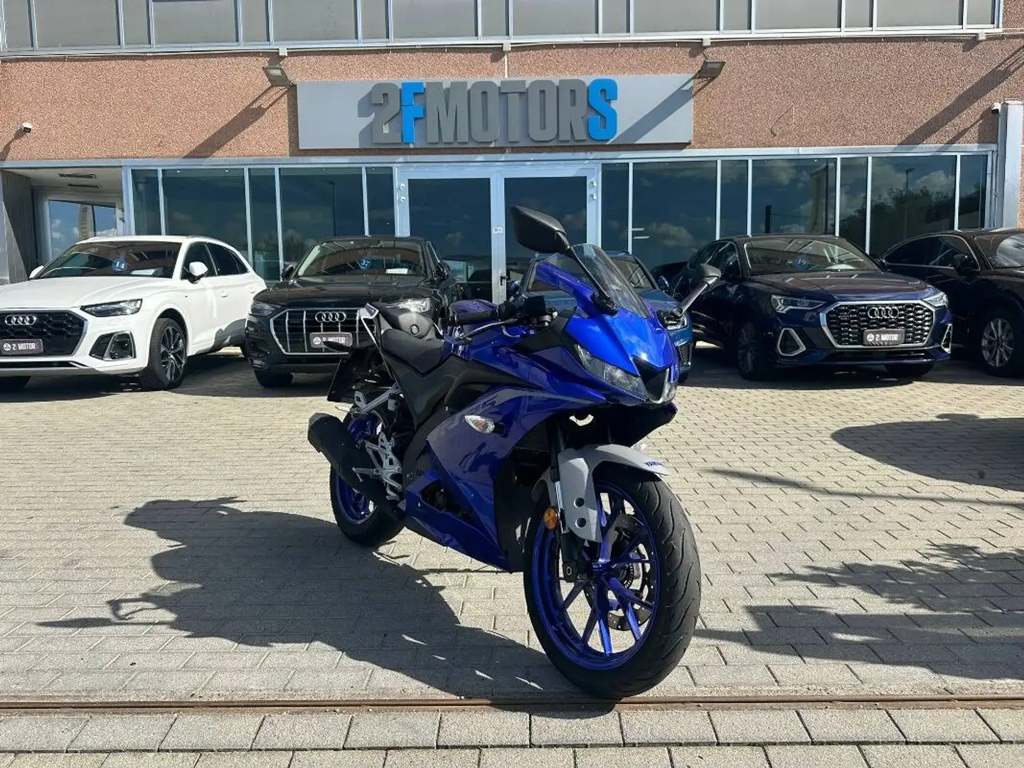 Yamaha YZF 600 R 125 Abs my21 Blu/Azzurro - 1