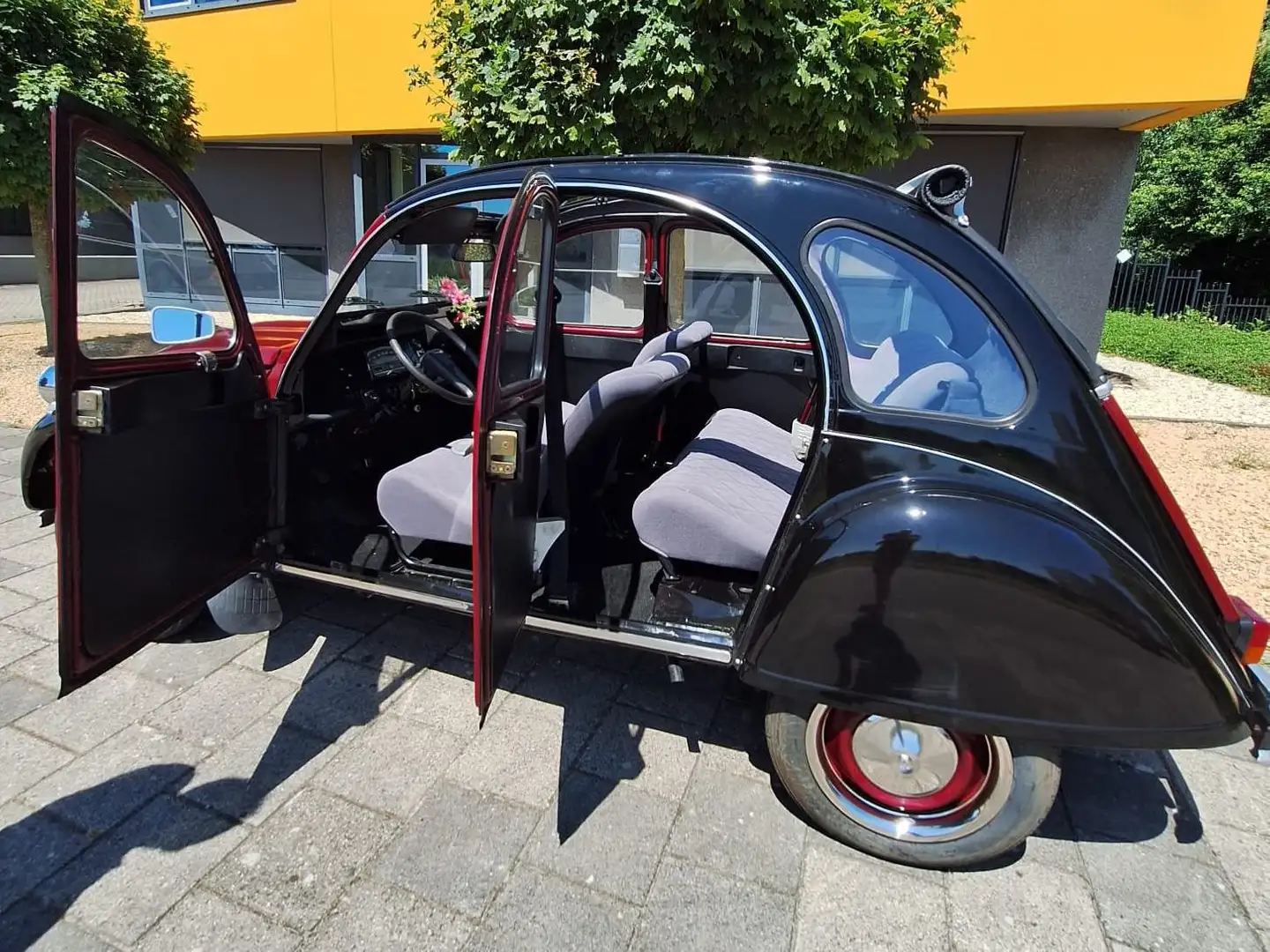 Citroen 2CV 2CV6 Special Czerwony - 2