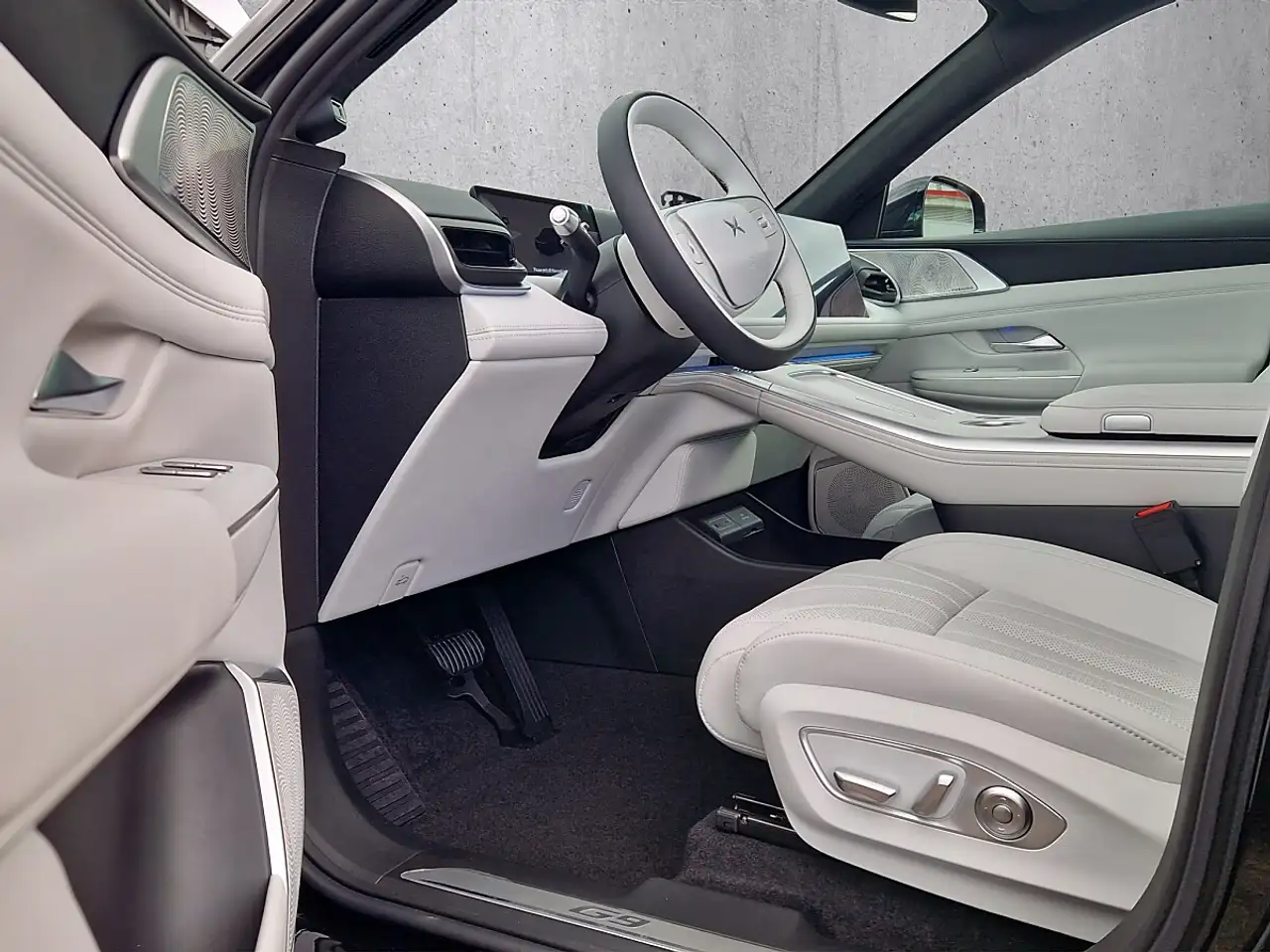 XPENG G9