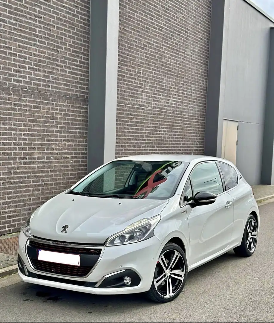 Peugeot 208 1.2 PureTech GT Line S&S - 2