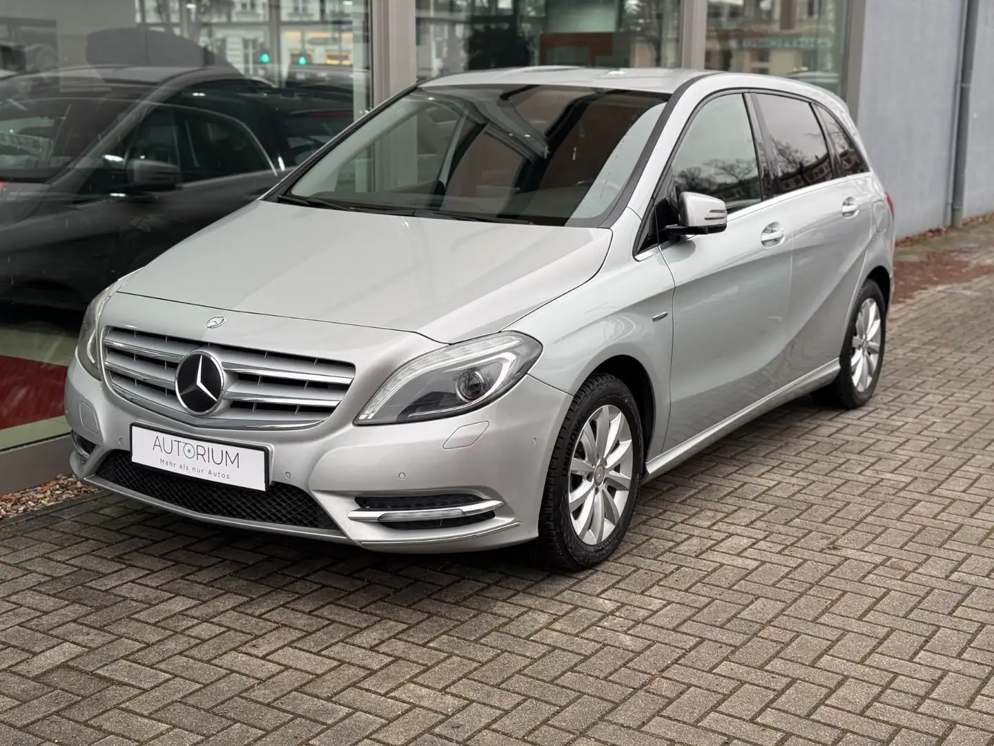 Mercedes-Benz B 200 B B 200 CDI Xenon Navi Silber - 1