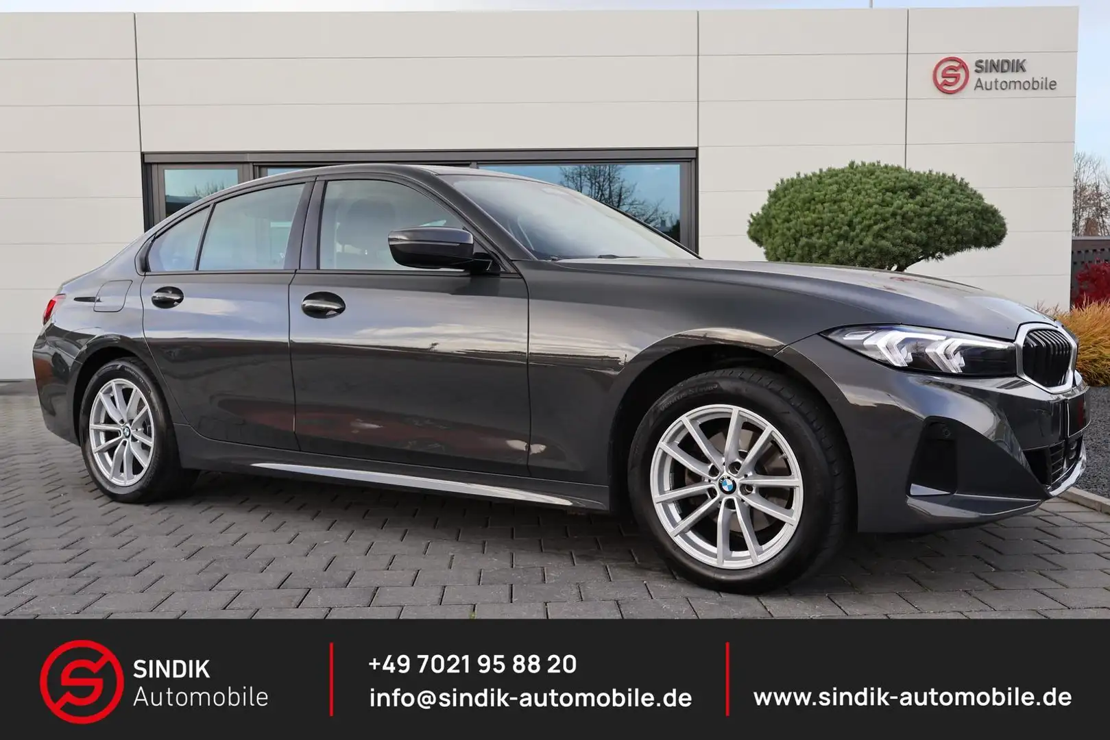 BMW 320 d xDrive Limo-Sitzhzg.-ShadowLine-Widescreen Grau - 1
