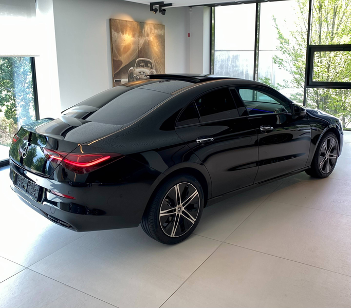 Mercedes-Benz CLA 200 7G Coupé Mild Hybr. LUXURY & NIGHT 18"/Distronic/360°/PanoDak/KeyLess/Ambiente/Trekhaak — photo 3
